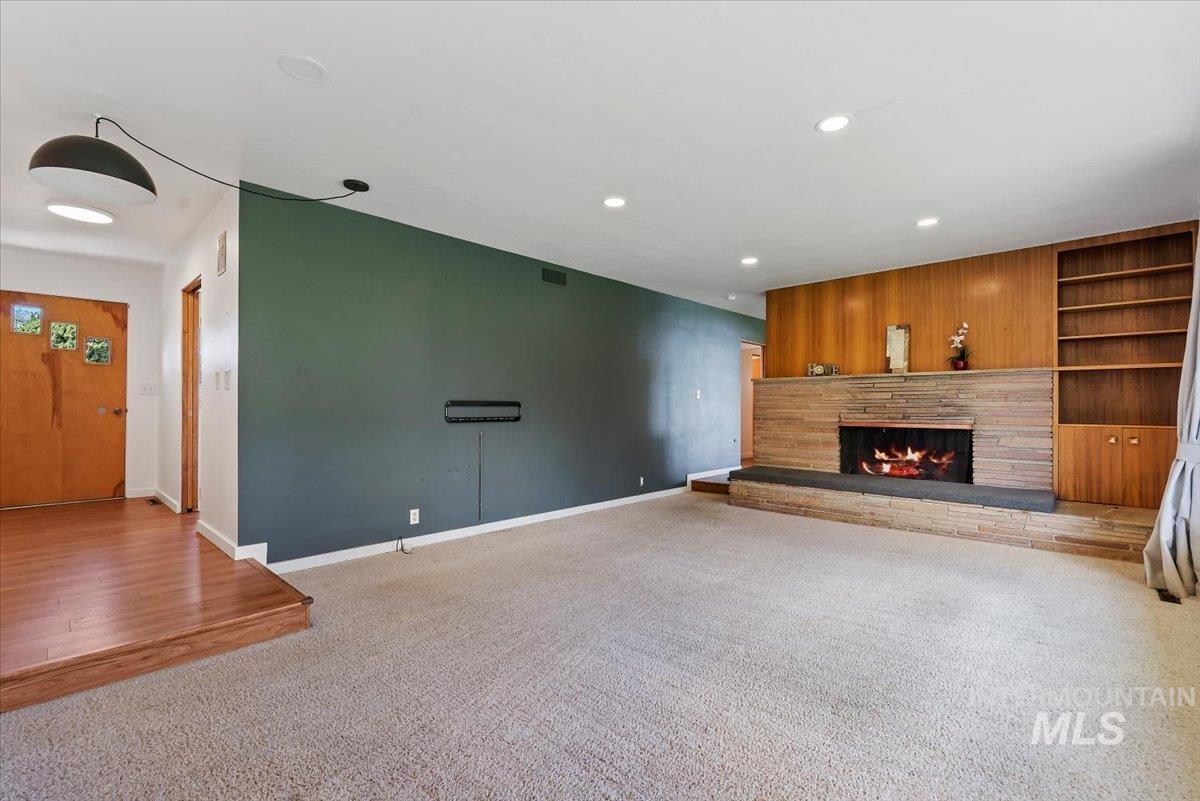 1810 N Maple Grove, Boise, Idaho 83704, 4 Bedrooms, 2.5 Bathrooms, Residential For Sale, Price $724,900,MLS 98985791