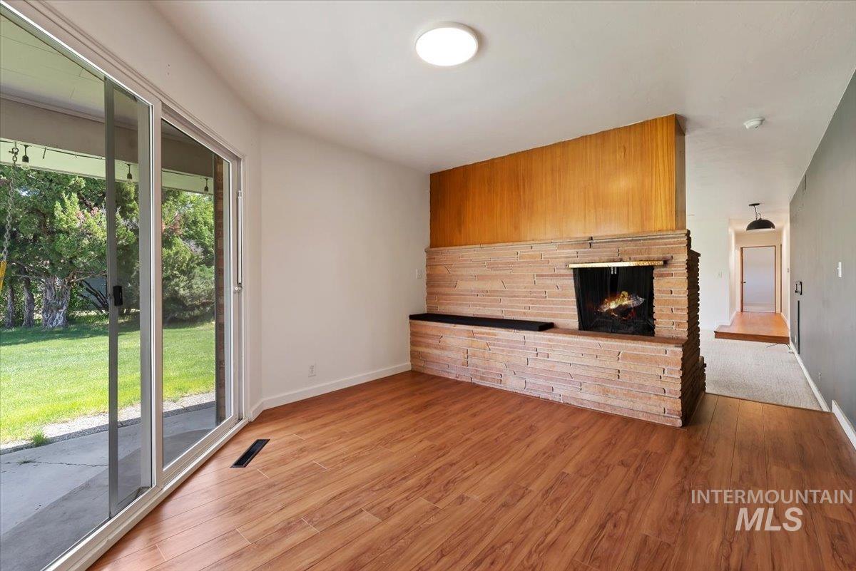 1810 N Maple Grove, Boise, Idaho 83704, 4 Bedrooms, 2.5 Bathrooms, Residential For Sale, Price $724,900,MLS 98985791