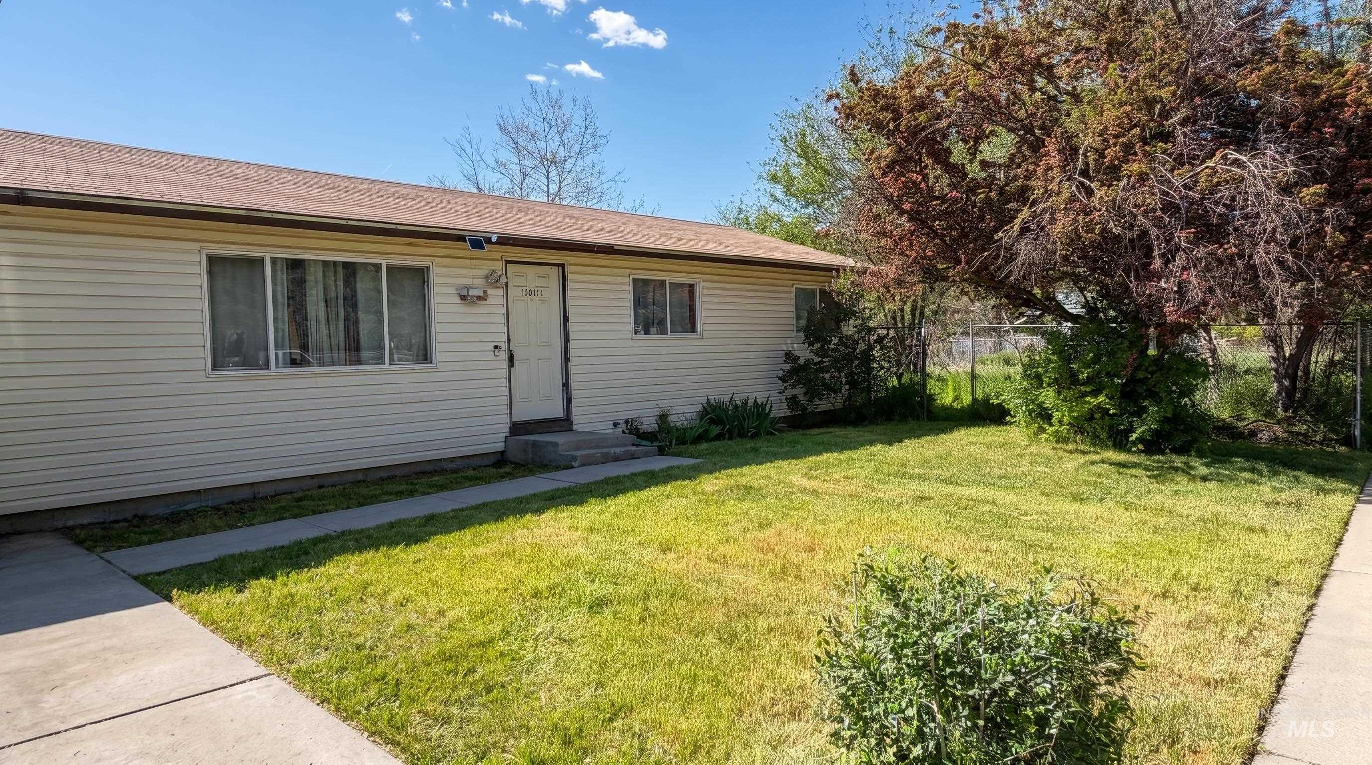 7011 S Southdale Ave, Boise, Idaho 83709, 3 Bedrooms, 1 Bathroom, Residential For Sale, Price $368,000,MLS 98985793