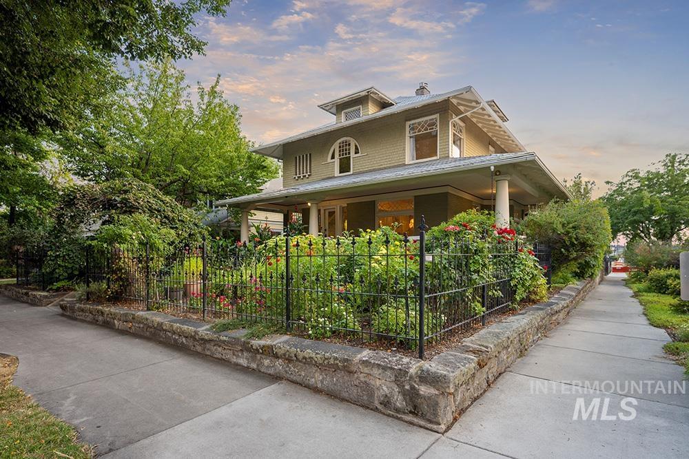 1519 W Jefferson St, Boise, Idaho 83702, 4 Bedrooms, 3 Bathrooms, Residential Income For Sale, Price $1,198,000,MLS 98985797