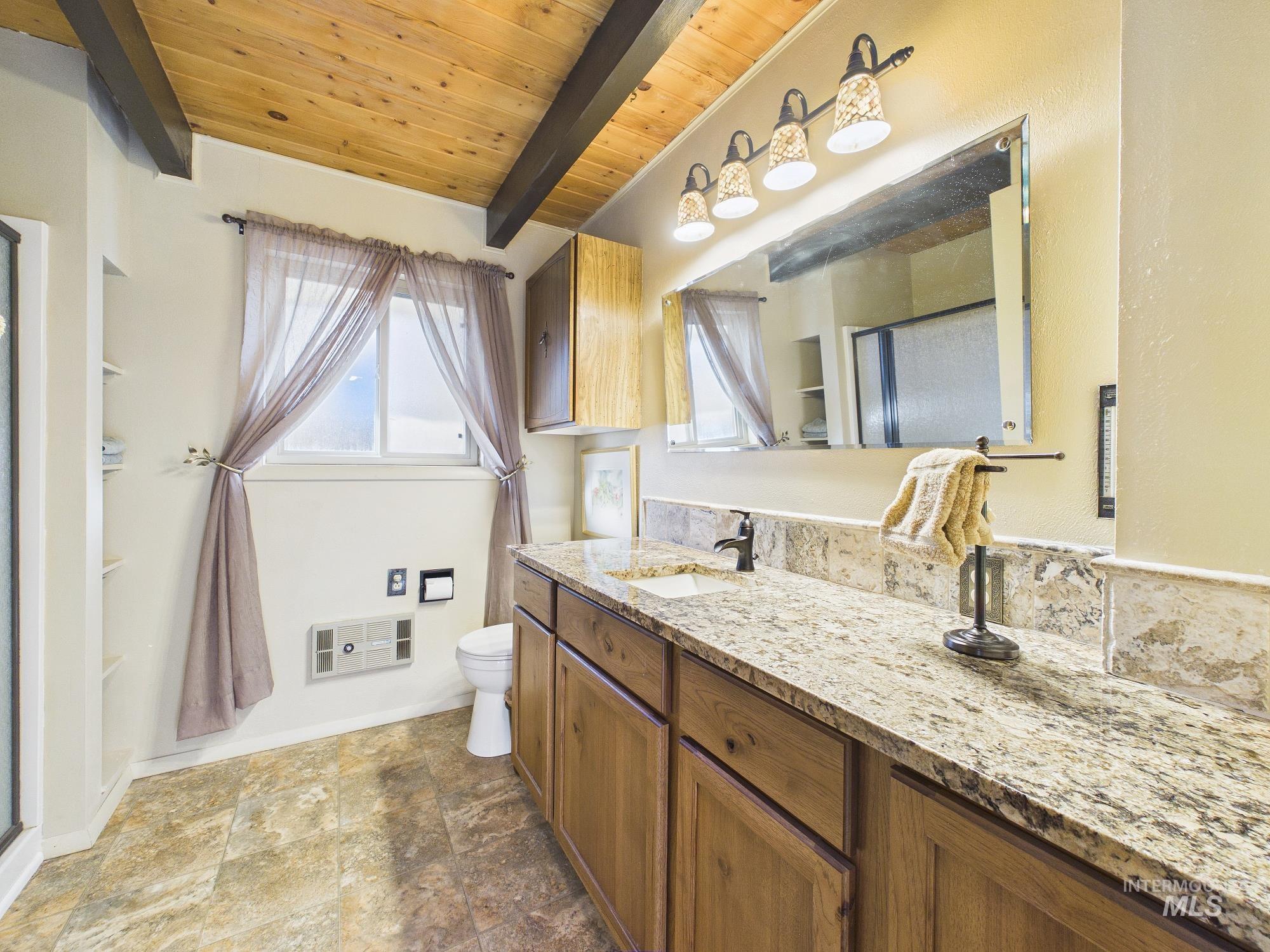 4 Lem Ct, High Valley, Idaho 83611, 2 Bedrooms, 2 Bathrooms, Residential For Sale, Price $462,000, 98985799