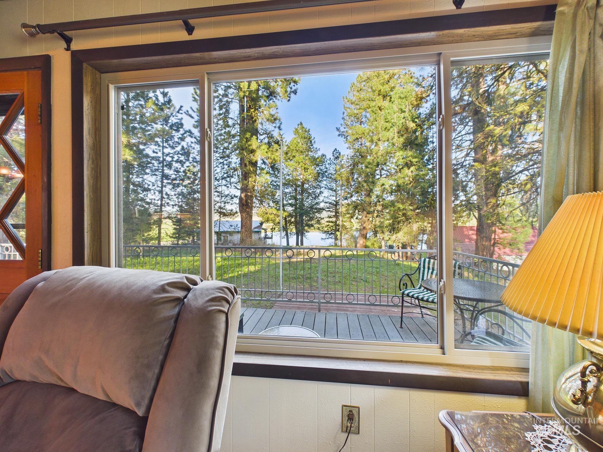 4 Lem Ct, High Valley, Idaho 83611, 2 Bedrooms, 2 Bathrooms, Residential For Sale, Price $485,000, 98985799
