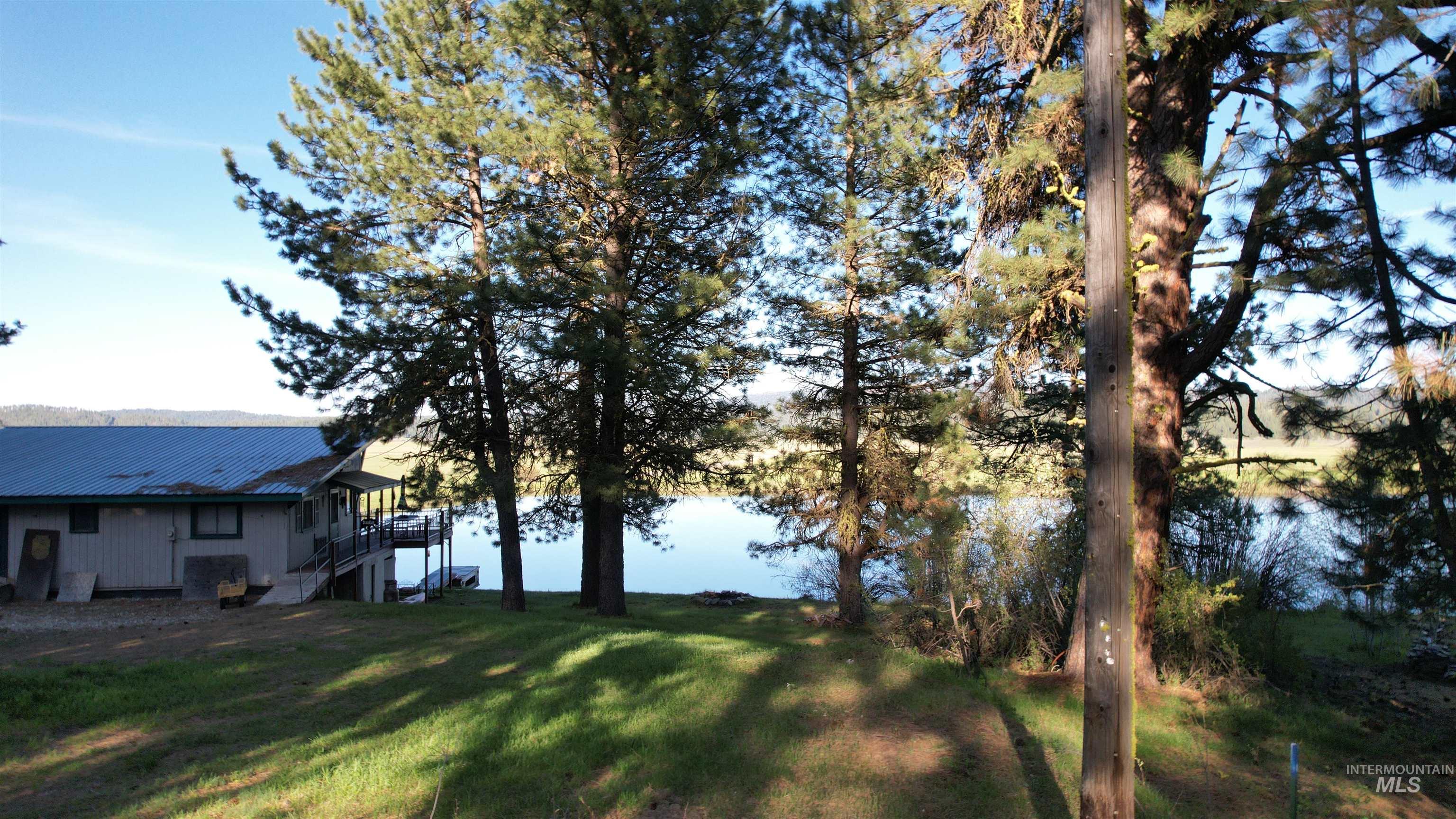 4 Lem Ct, High Valley, Idaho 83611, 2 Bedrooms, 2 Bathrooms, Residential For Sale, Price $410,000, 98985799