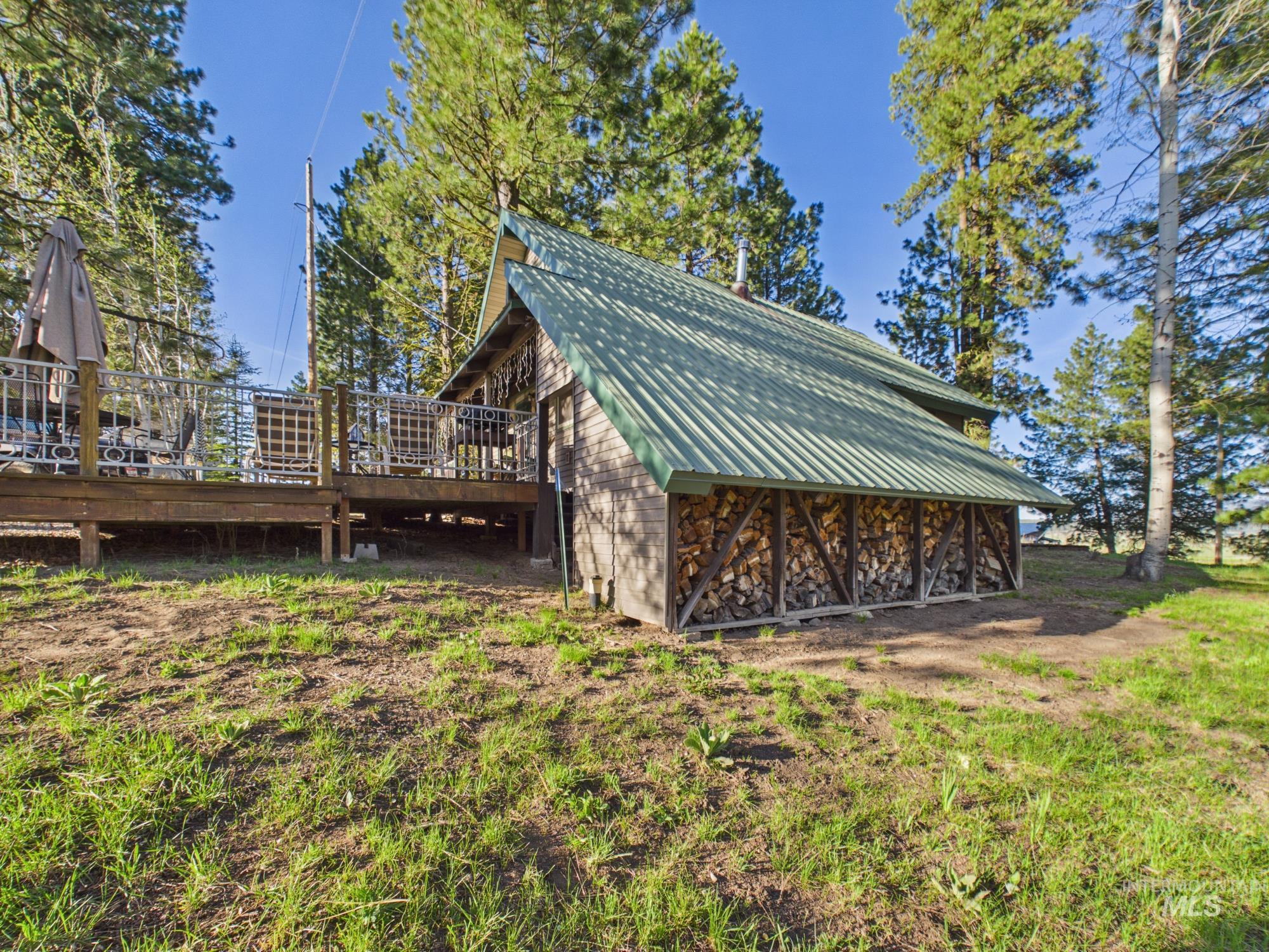4 Lem Ct, High Valley, Idaho 83611, 2 Bedrooms, 2 Bathrooms, Residential For Sale, Price $462,000, 98985799