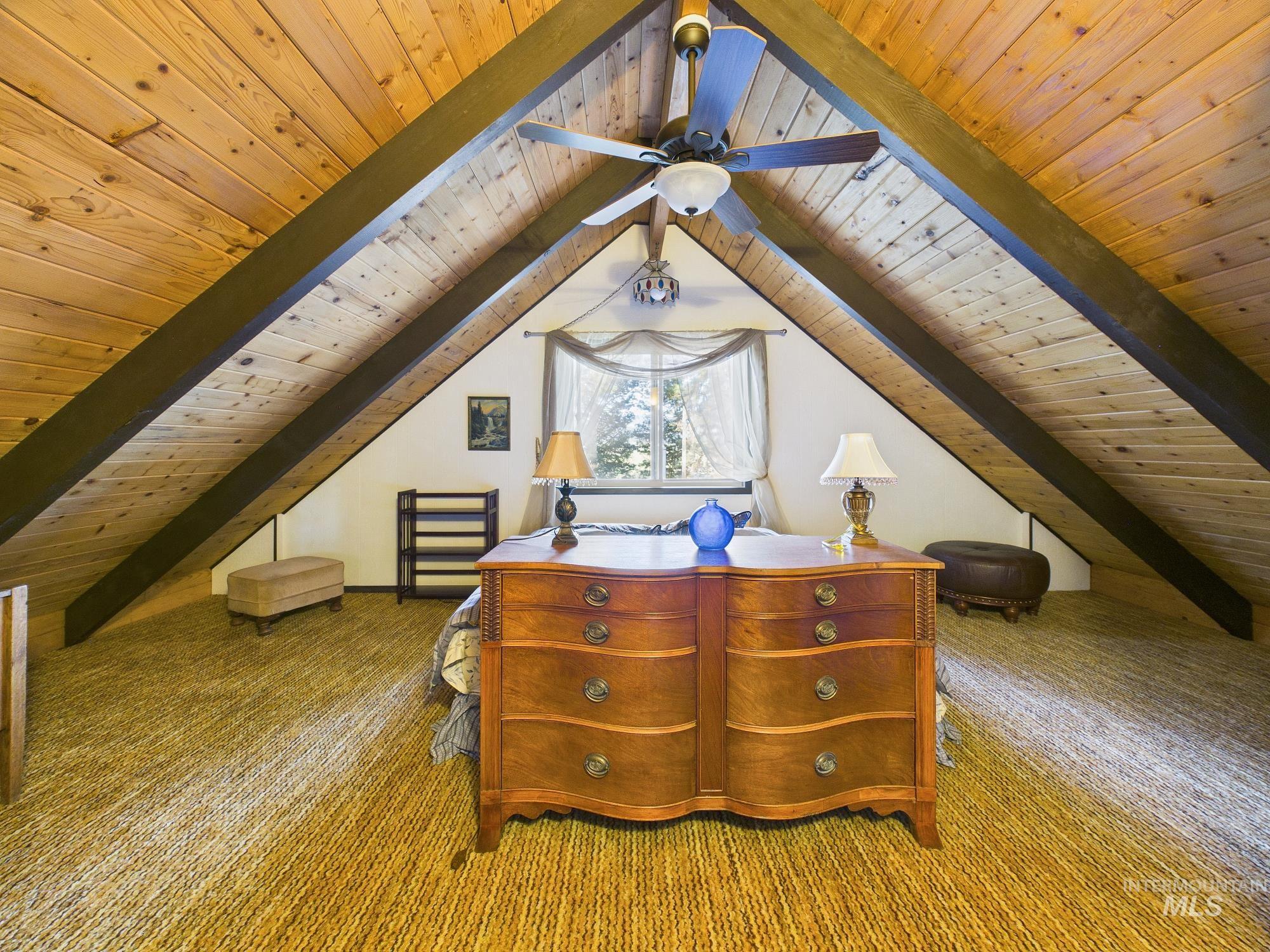 4 Lem Ct, High Valley, Idaho 83611, 2 Bedrooms, 2 Bathrooms, Residential For Sale, Price $485,000,MLS 98985799