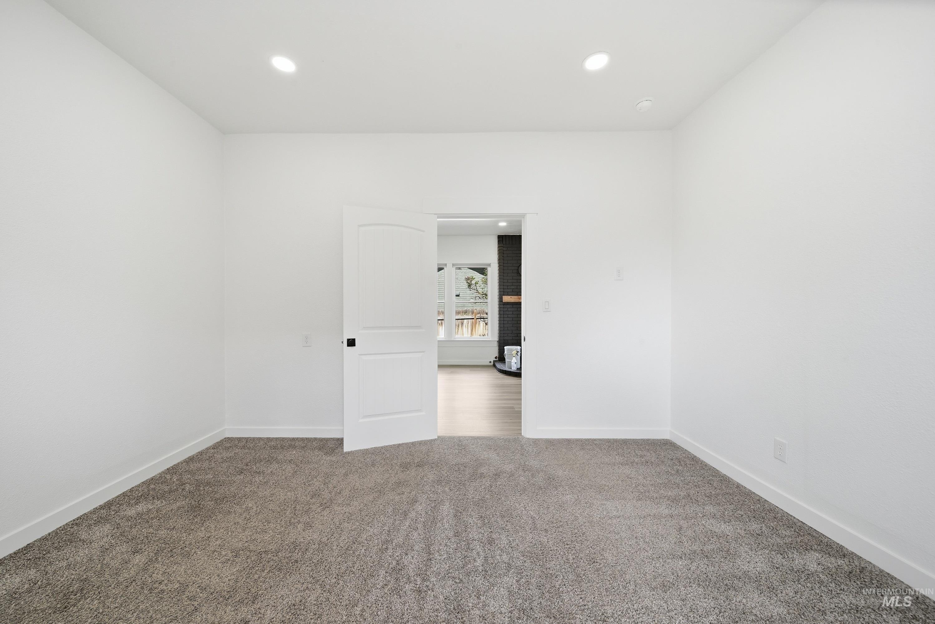 415 6Th Ave, Nampa, Idaho 83651, 4 Bedrooms, 3 Bathrooms, Residential For Sale, Price $440,000,MLS 98985803