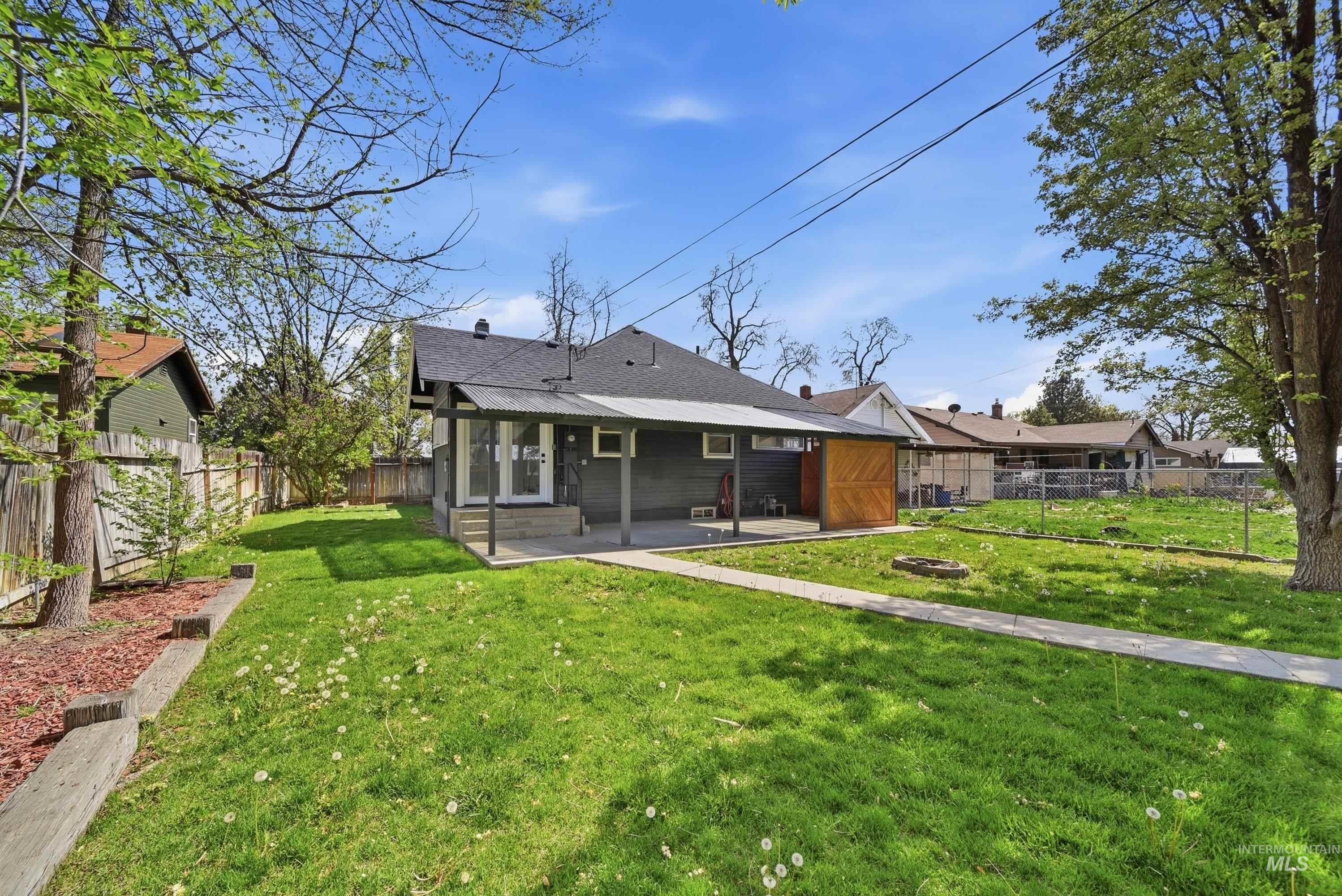 415 6Th Ave, Nampa, Idaho 83651, 4 Bedrooms, 3 Bathrooms, Residential For Sale, Price $440,000,MLS 98985803