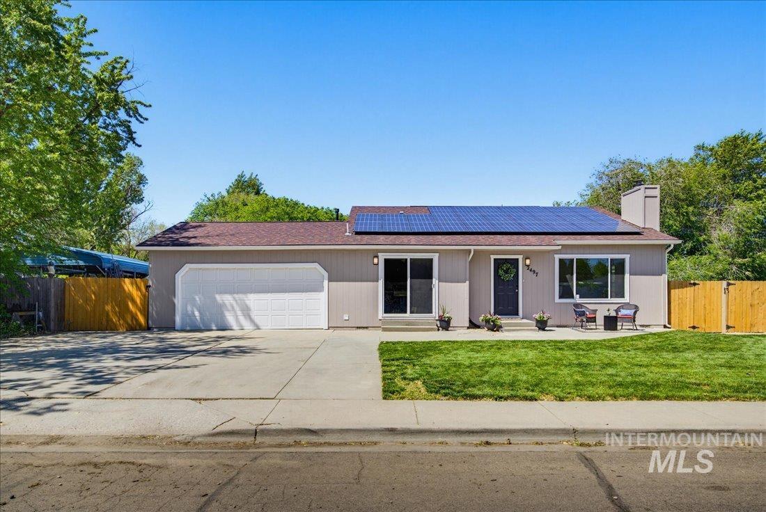 2497 S Almador Way, Boise, Idaho 83705, 4 Bedrooms, 2 Bathrooms, Residential For Sale, Price $430,000,MLS 98985805