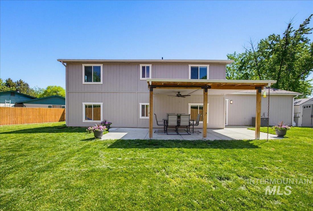2497 S Almador Way, Boise, Idaho 83705, 4 Bedrooms, 2 Bathrooms, Residential For Sale, Price $430,000,MLS 98985805