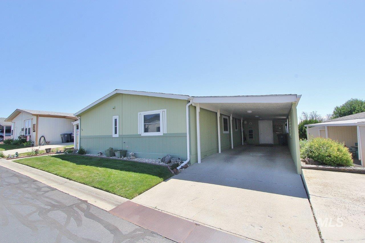 1097 W Flamingo Avenue, Nampa, Idaho 83651, 3 Bedrooms, 2 Bathrooms, Residential For Sale, Price $179,900,MLS 98985810