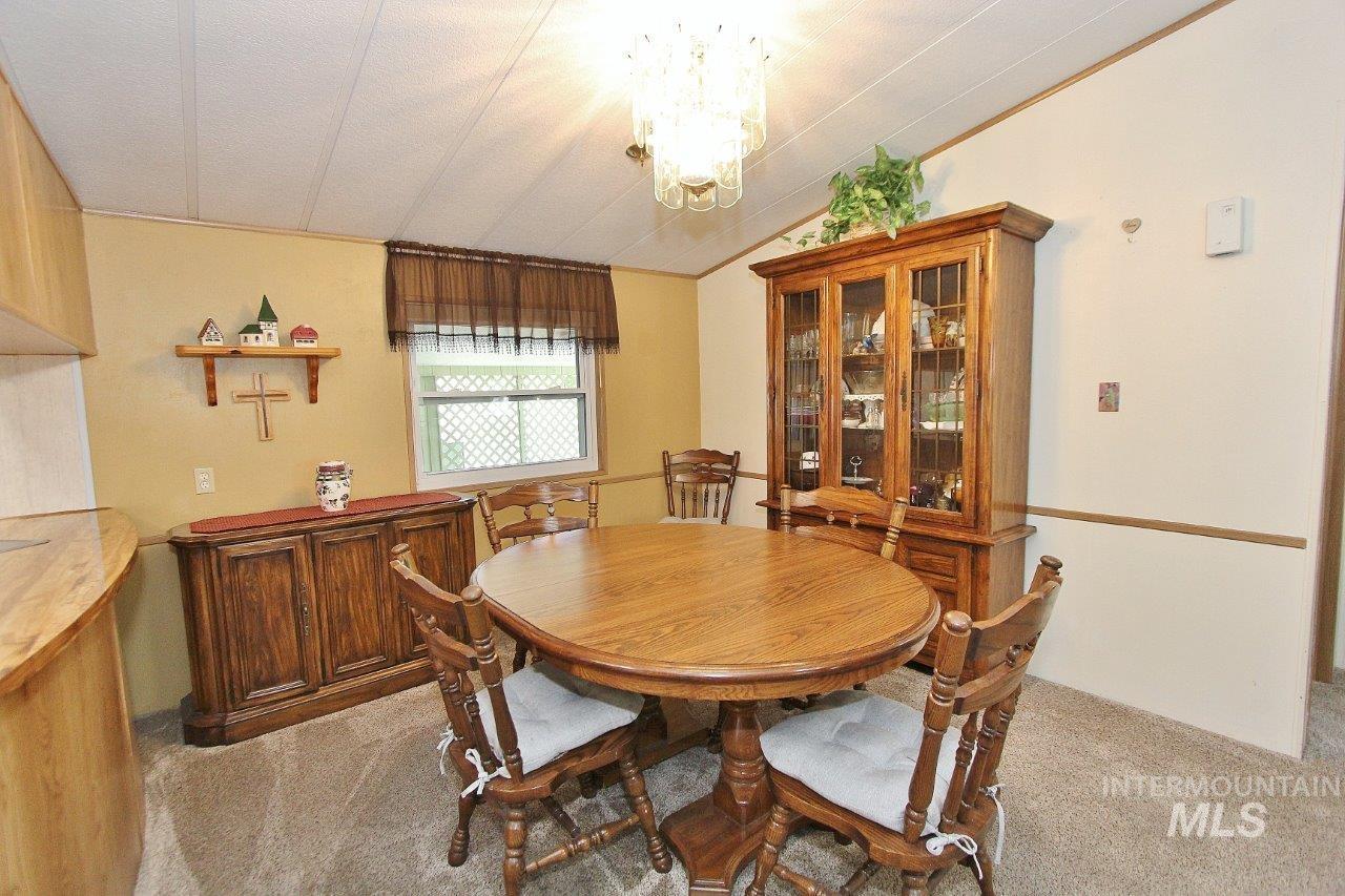 1097 W Flamingo Avenue, Nampa, Idaho 83651, 3 Bedrooms, 2 Bathrooms, Residential For Sale, Price $179,900,MLS 98985810