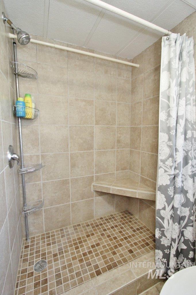 1097 W Flamingo Avenue, Nampa, Idaho 83651, 3 Bedrooms, 2 Bathrooms, Residential For Sale, Price $179,900,MLS 98985810