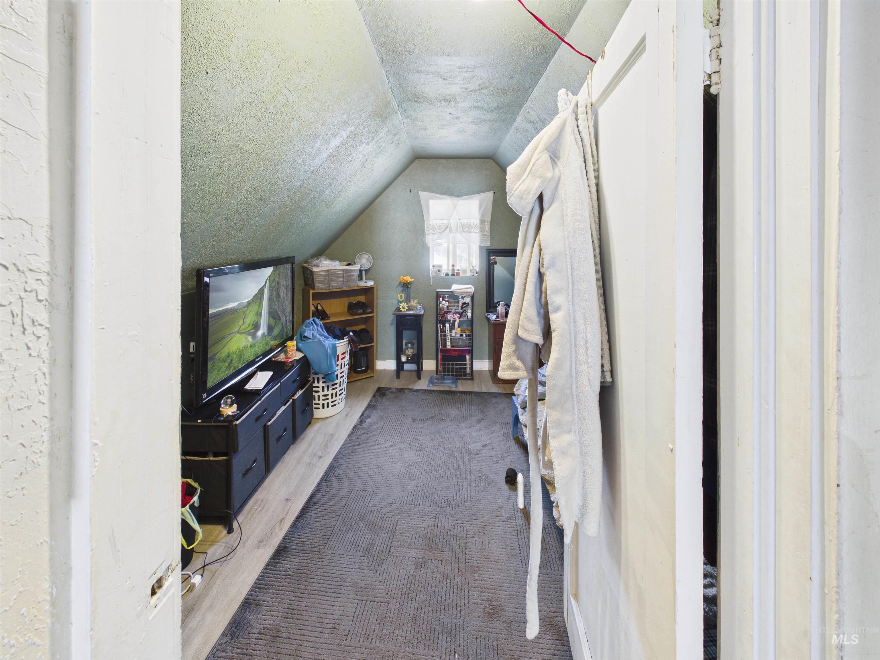 1448 Malta Ave, Burley, Idaho 83318, 3 Bedrooms, 1 Bathroom, Residential For Sale, Price $185,000,MLS 98985813