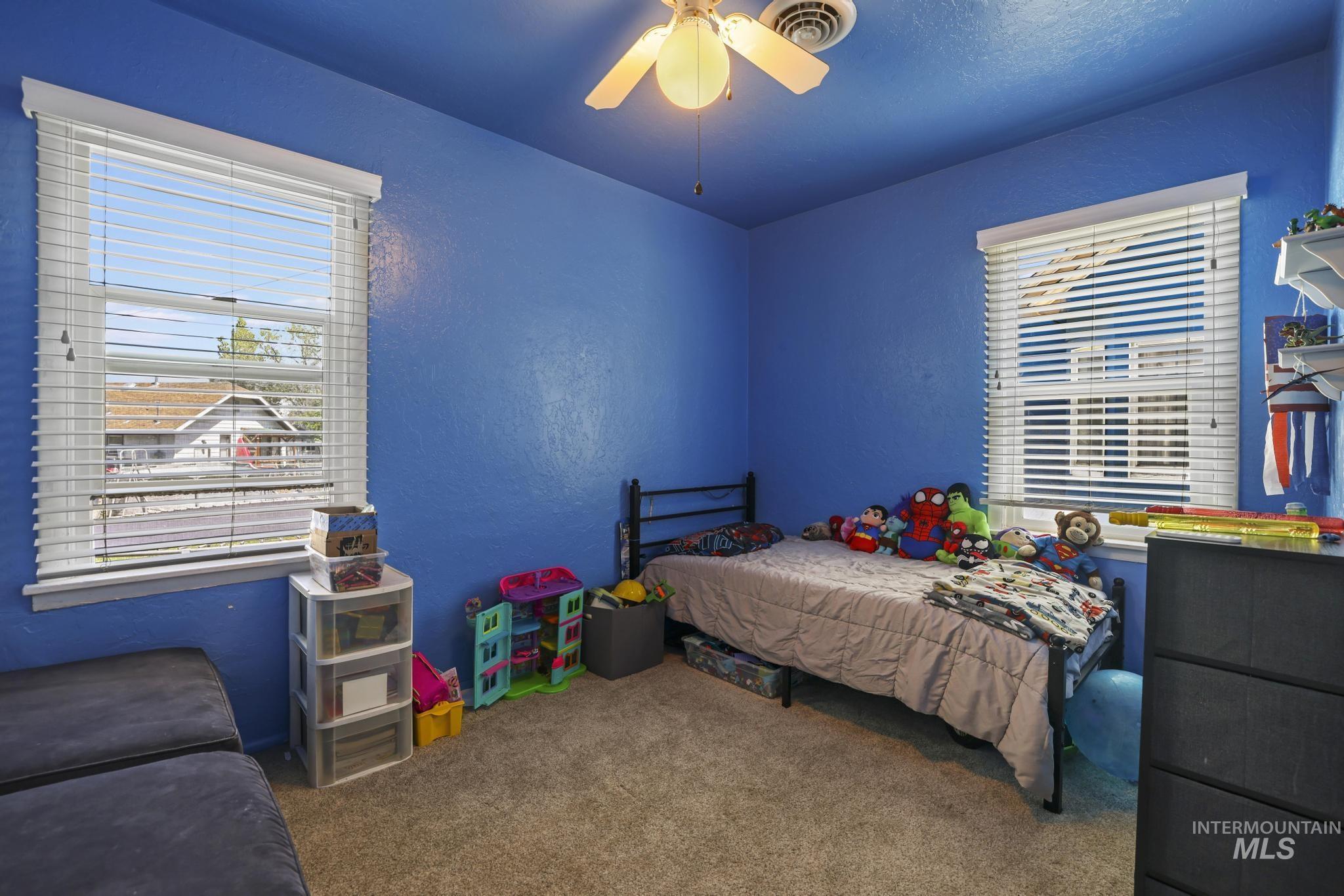 605 4th Ave E, Twin Falls, Idaho 83301, 4 Bedrooms, 2 Bathrooms, Residential For Sale, Price $330,000,MLS 98985815