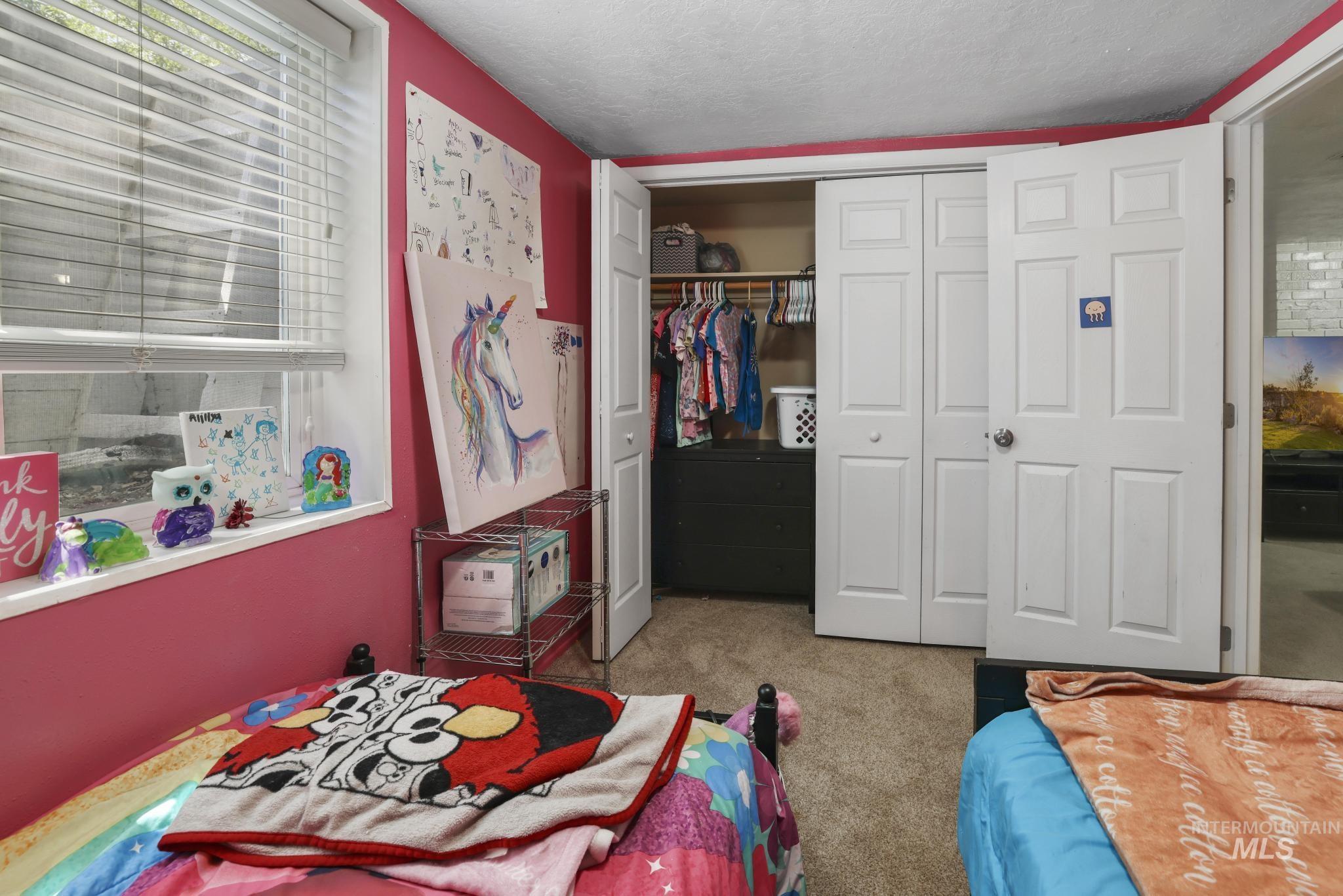 605 4th Ave E, Twin Falls, Idaho 83301, 4 Bedrooms, 2 Bathrooms, Residential For Sale, Price $330,000,MLS 98985815