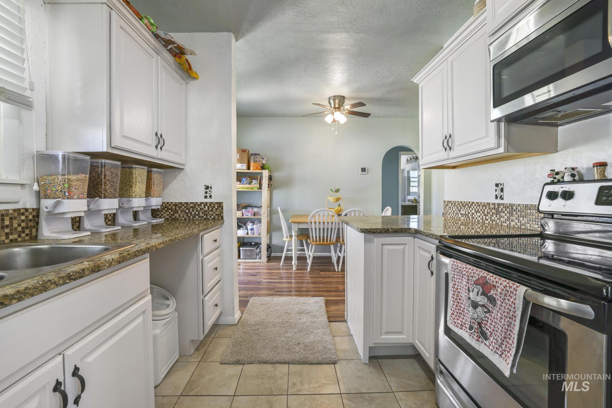 605 4th Ave E, Twin Falls, Idaho 83301, 4 Bedrooms, 2 Bathrooms, Residential For Sale, Price $330,000,MLS 98985815