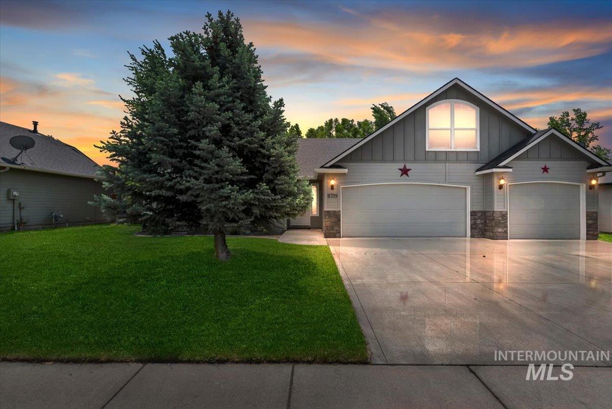 11719 W Blake Dr, Star, Idaho 83669, 4 Bedrooms, 3 Bathrooms, Residential For Sale, Price $495,000,MLS 98985818
