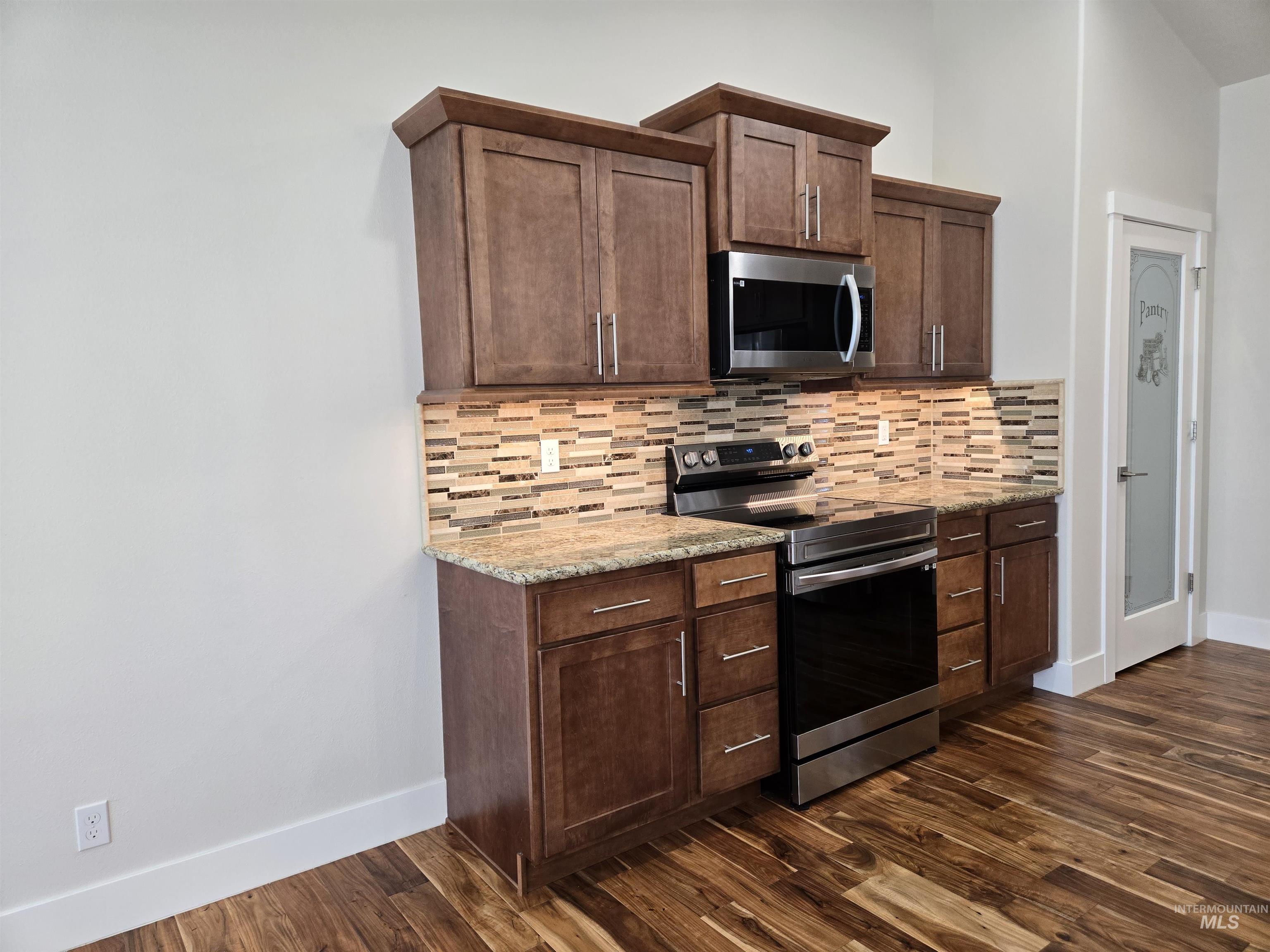 609 Reiter Dr, Ontario, Oregon 97914, 3 Bedrooms, 2 Bathrooms, Residential For Sale, Price $430,000,MLS 98985827