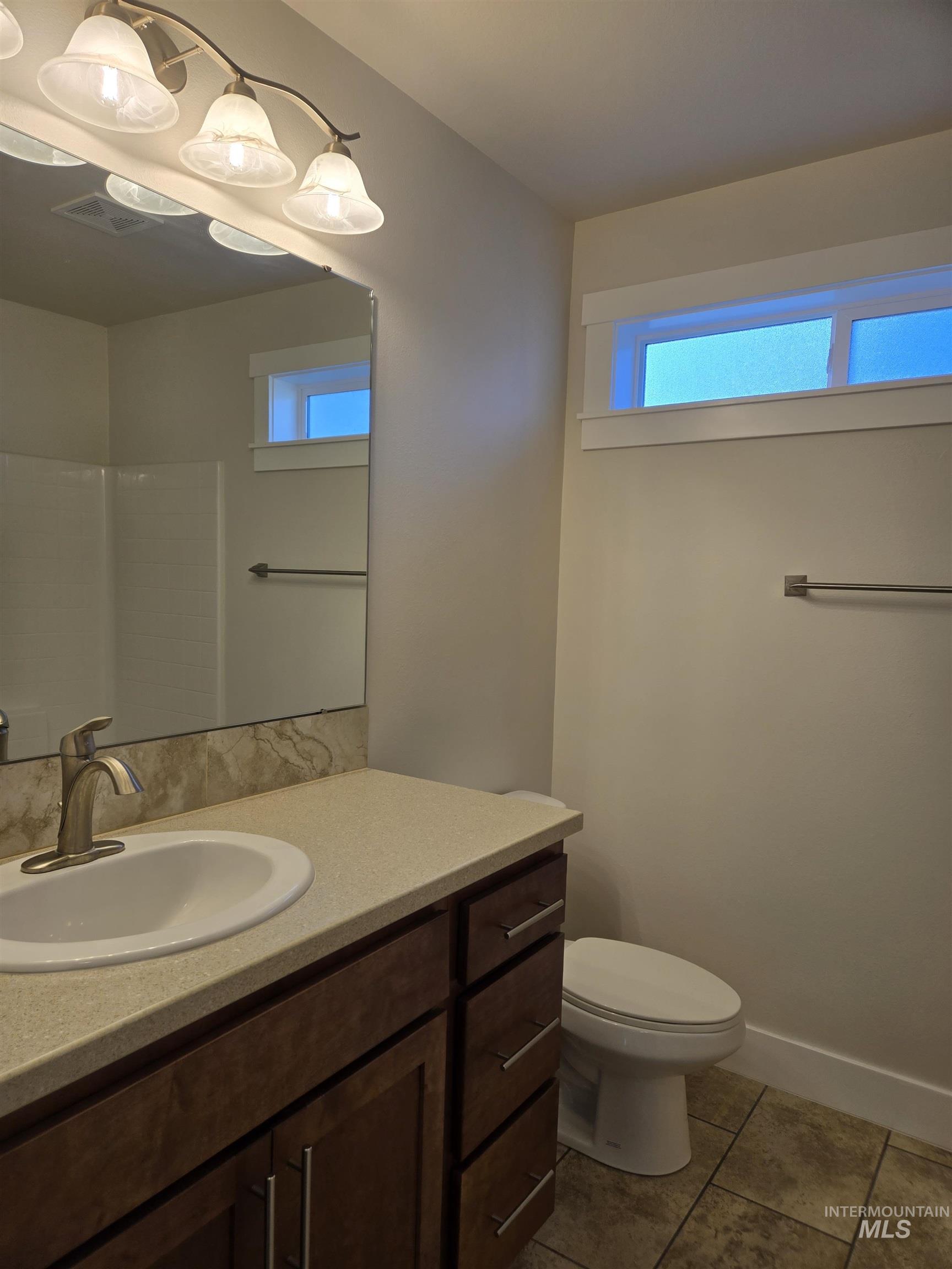 609 Reiter Dr, Ontario, Oregon 97914, 3 Bedrooms, 2 Bathrooms, Residential For Sale, Price $430,000,MLS 98985827