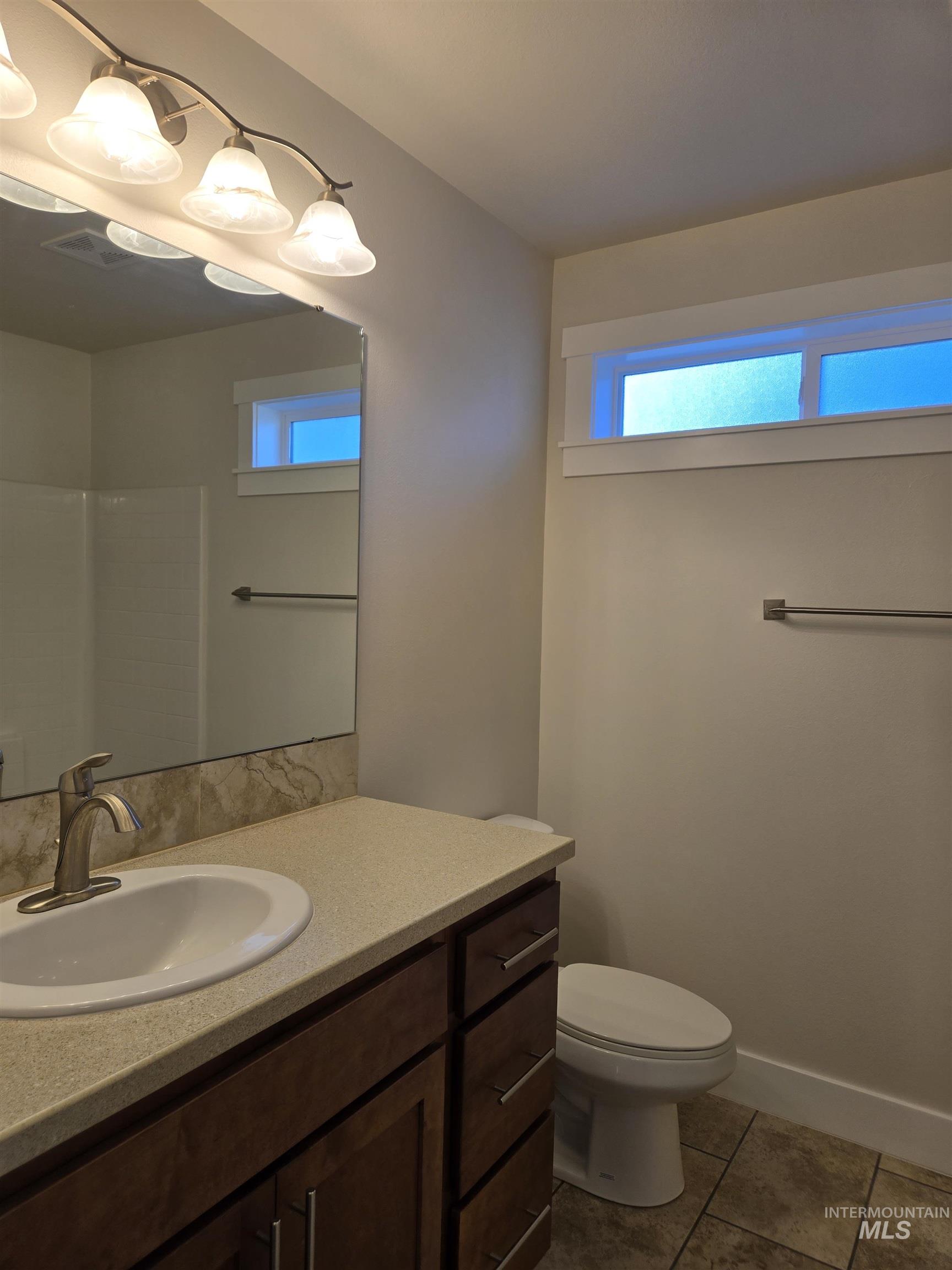 609 Reiter Dr, Ontario, Oregon 97914, 3 Bedrooms, 2 Bathrooms, Residential For Sale, Price $430,000,MLS 98985827