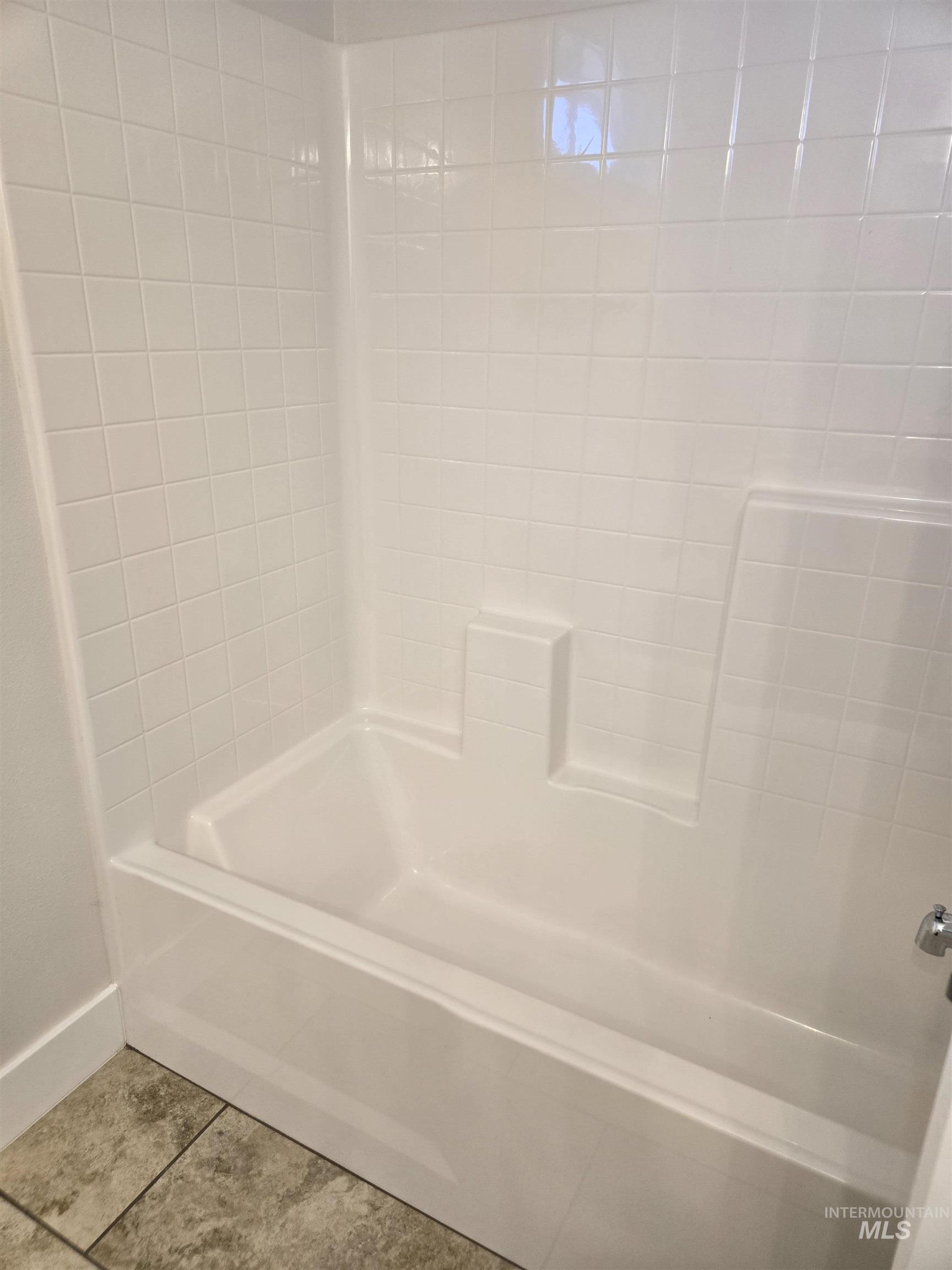 609 Reiter Dr, Ontario, Oregon 97914, 3 Bedrooms, 2 Bathrooms, Residential For Sale, Price $430,000,MLS 98985827