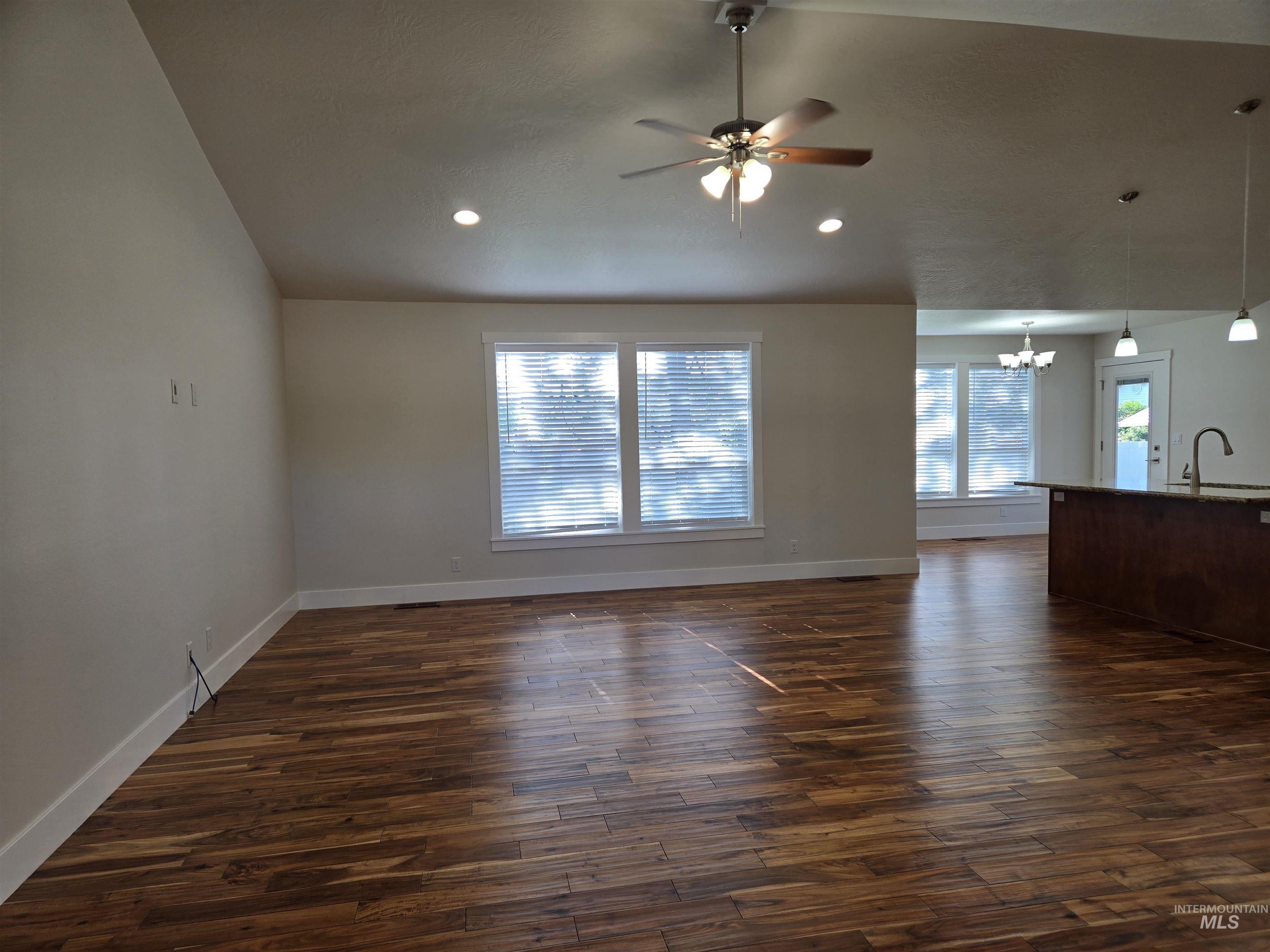 609 Reiter Dr, Ontario, Oregon 97914, 3 Bedrooms, 2 Bathrooms, Residential For Sale, Price $430,000,MLS 98985827