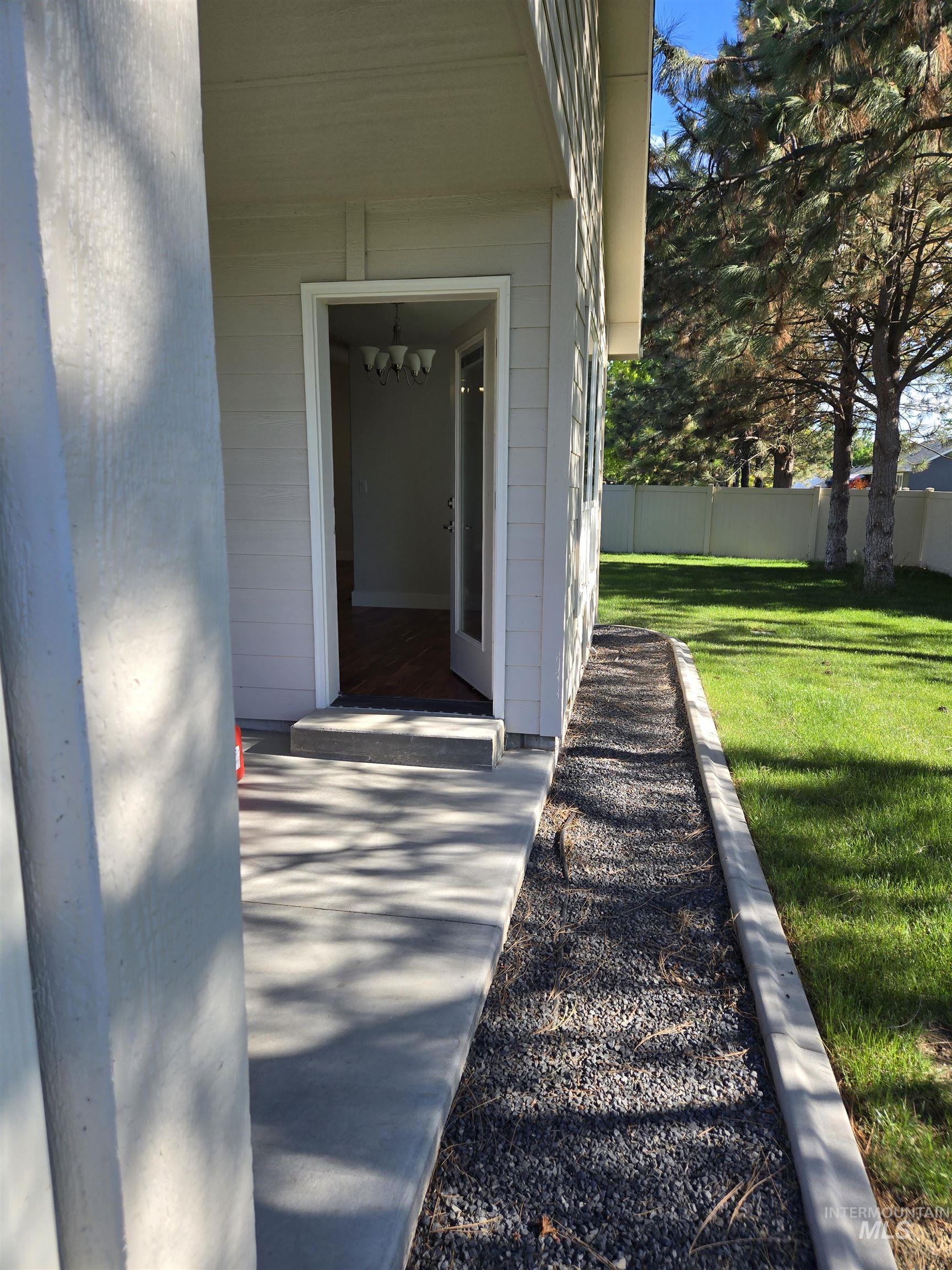 609 Reiter Dr, Ontario, Oregon 97914, 3 Bedrooms, 2 Bathrooms, Residential For Sale, Price $430,000,MLS 98985827