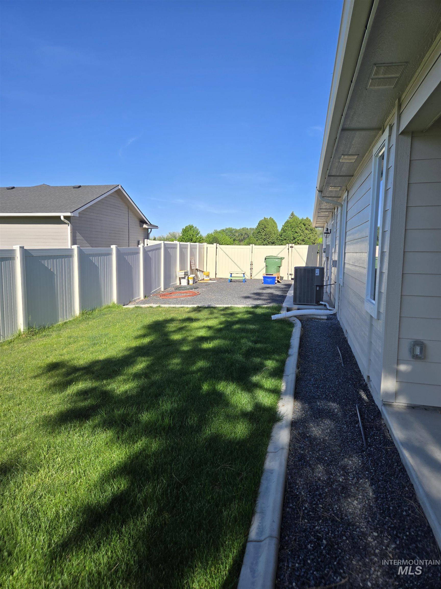609 Reiter Dr, Ontario, Oregon 97914, 3 Bedrooms, 2 Bathrooms, Residential For Sale, Price $430,000,MLS 98985827