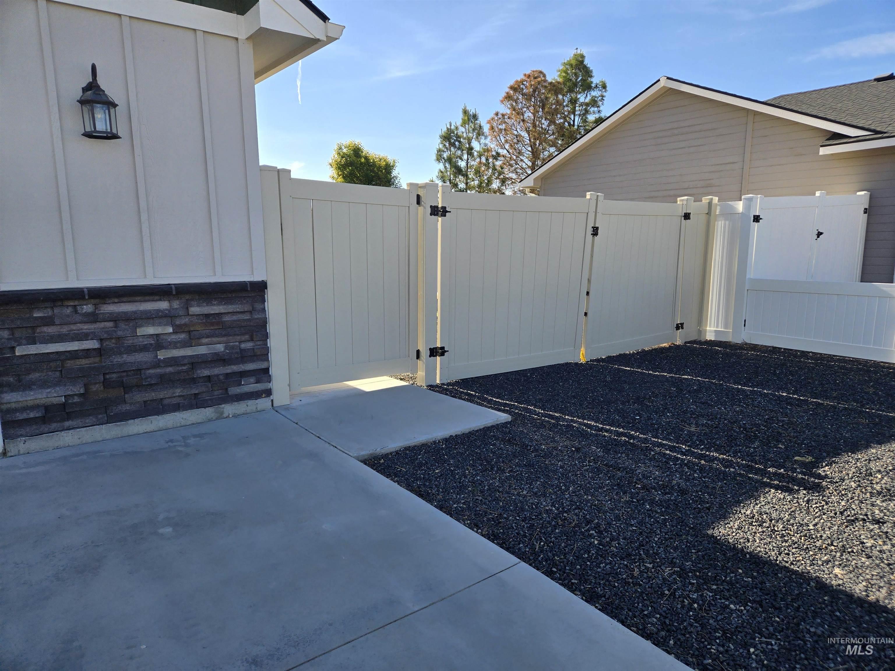 609 Reiter Dr, Ontario, Oregon 97914, 3 Bedrooms, 2 Bathrooms, Residential For Sale, Price $430,000,MLS 98985827