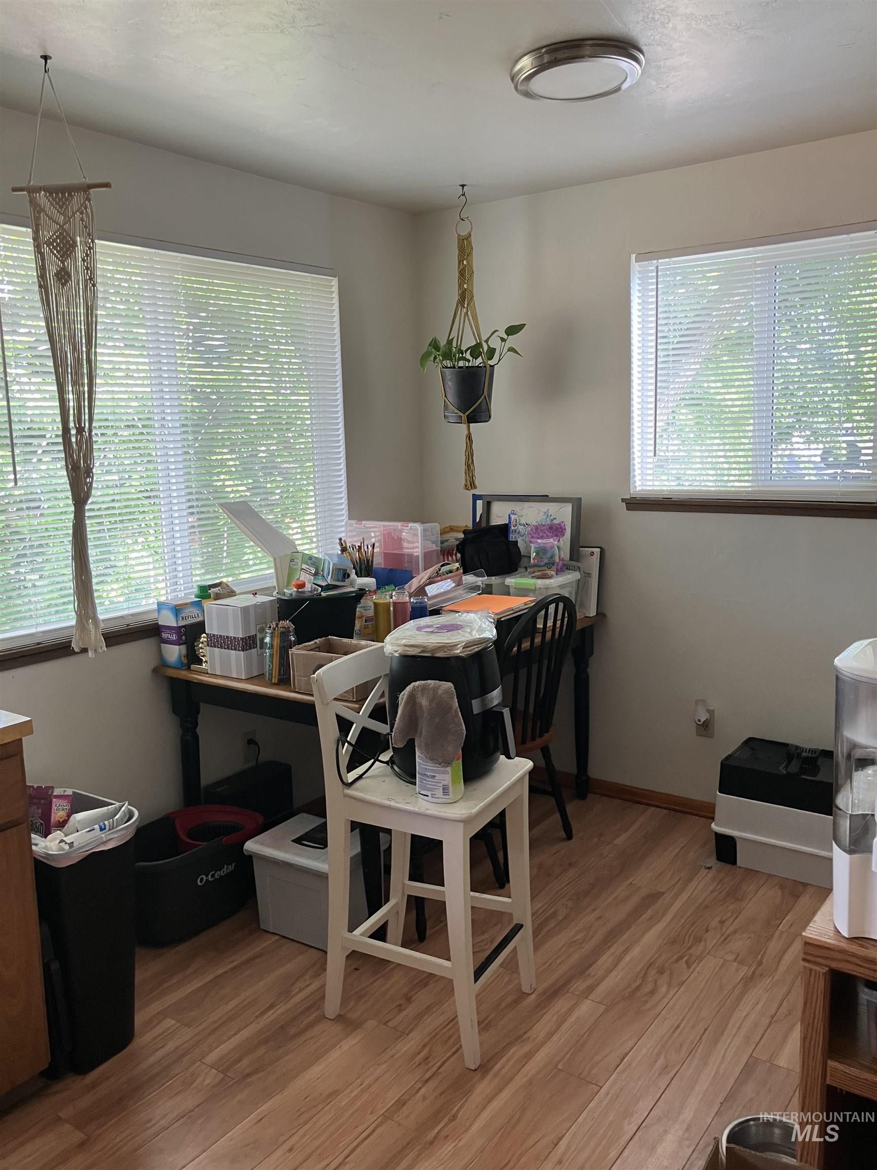 2530 S. Gourley Pl, Boise, Idaho 83705, 2 Bedrooms, 1 Bathroom, Residential Income For Sale, Price $550,000,MLS 98985829