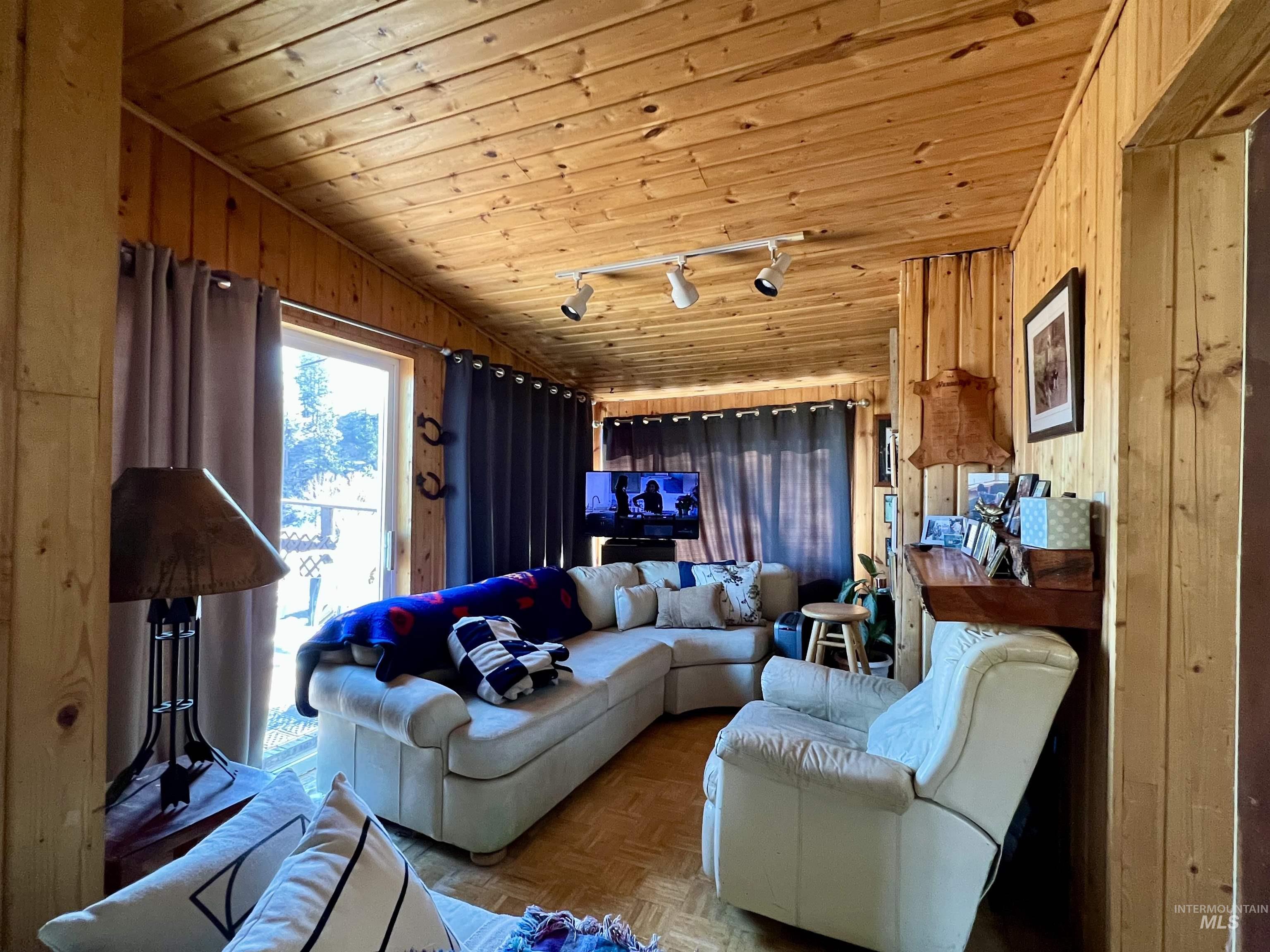 1349 Reservation Line Road, Grangeville, Idaho 83530, 3 Bedrooms, 2 Bathrooms, Residential For Sale, Price $429,000,MLS 98985830