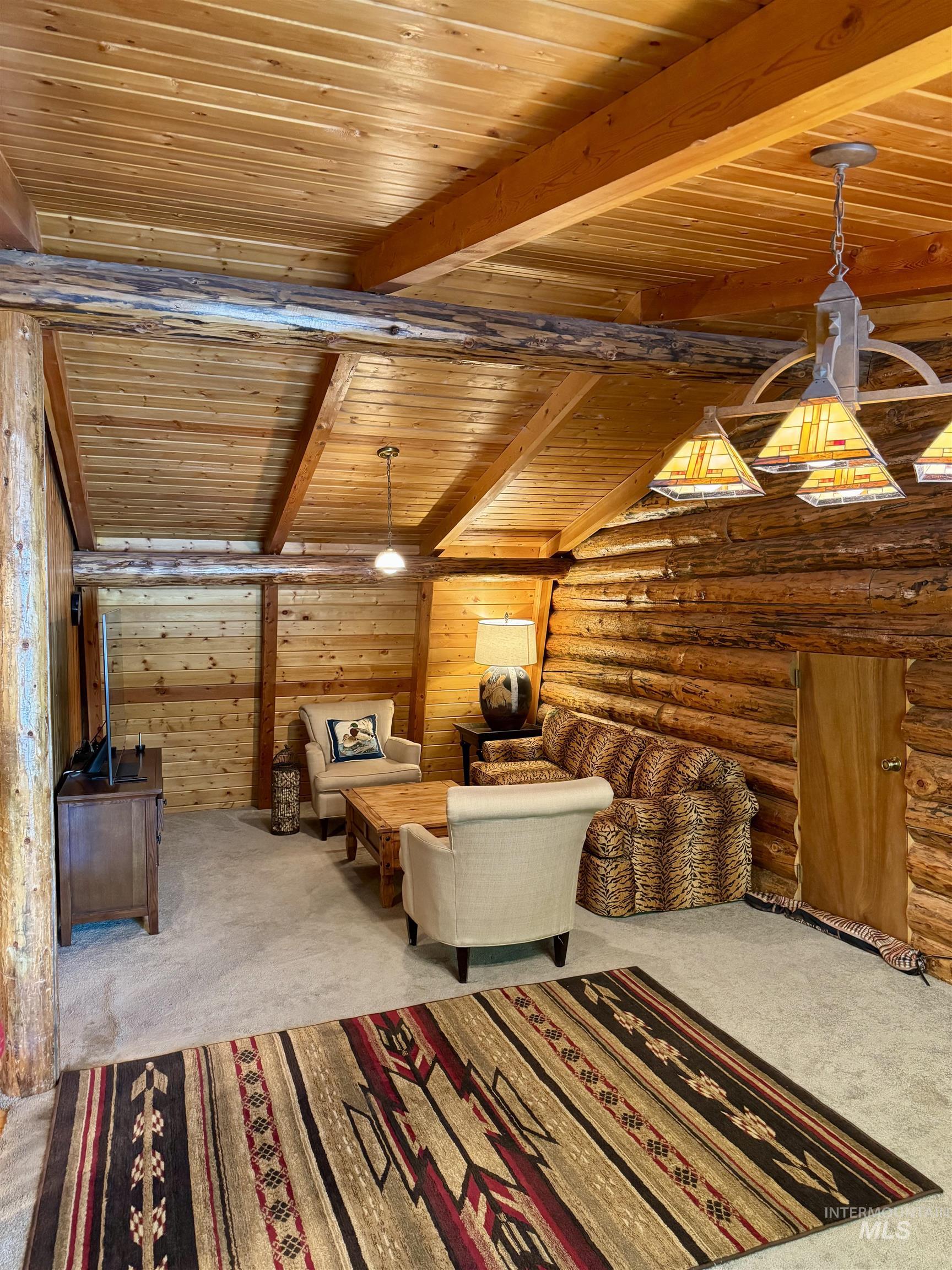 62 Bell Rapids Rd, Hagerman, Idaho 83332, 3 Bedrooms, 2 Bathrooms, Residential For Sale, Price $1,100,000,MLS 98985833