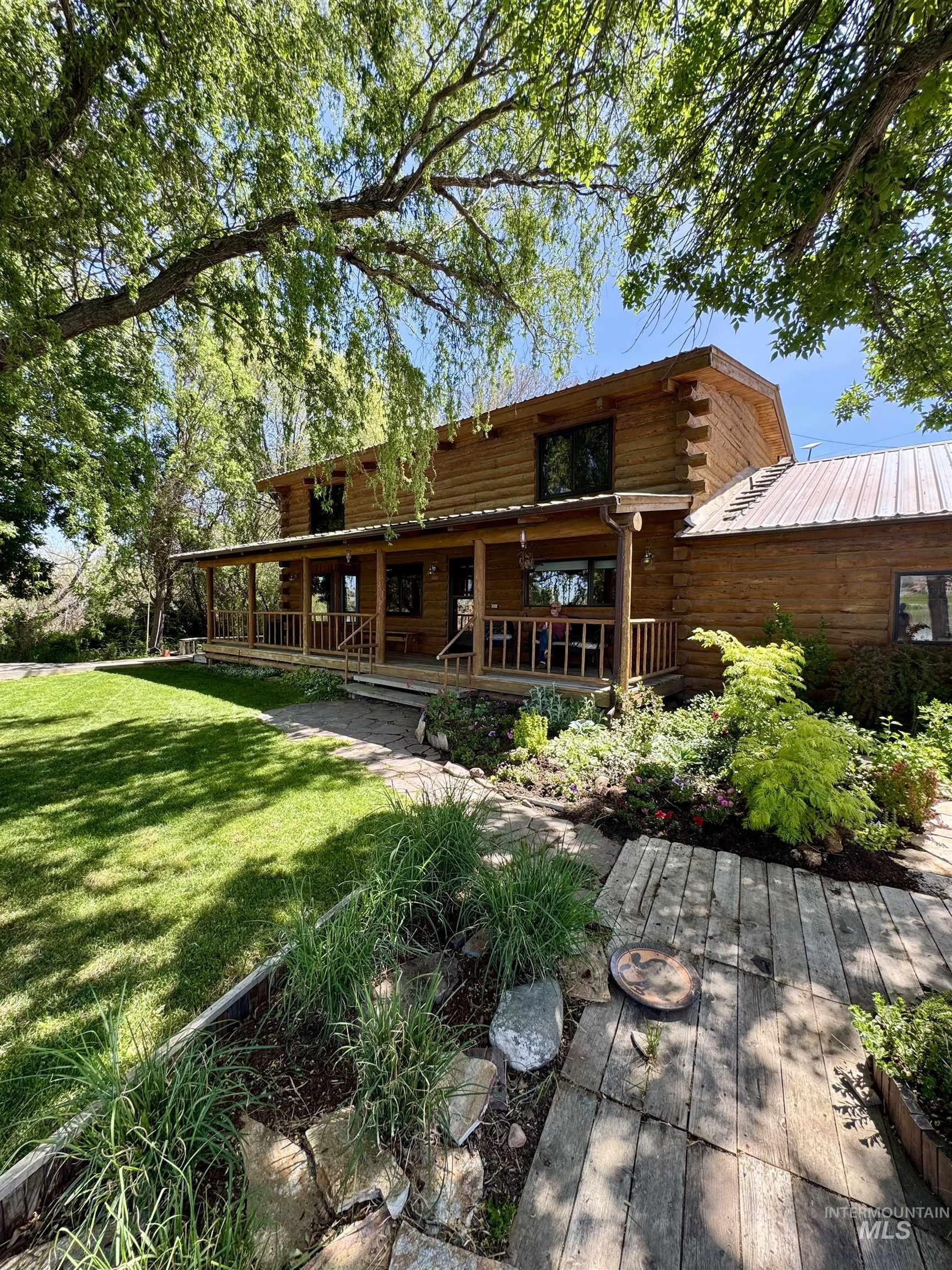 62 Bell Rapids Rd, Hagerman, Idaho 83332, 3 Bedrooms, 2 Bathrooms, Residential For Sale, Price $1,100,000,MLS 98985833