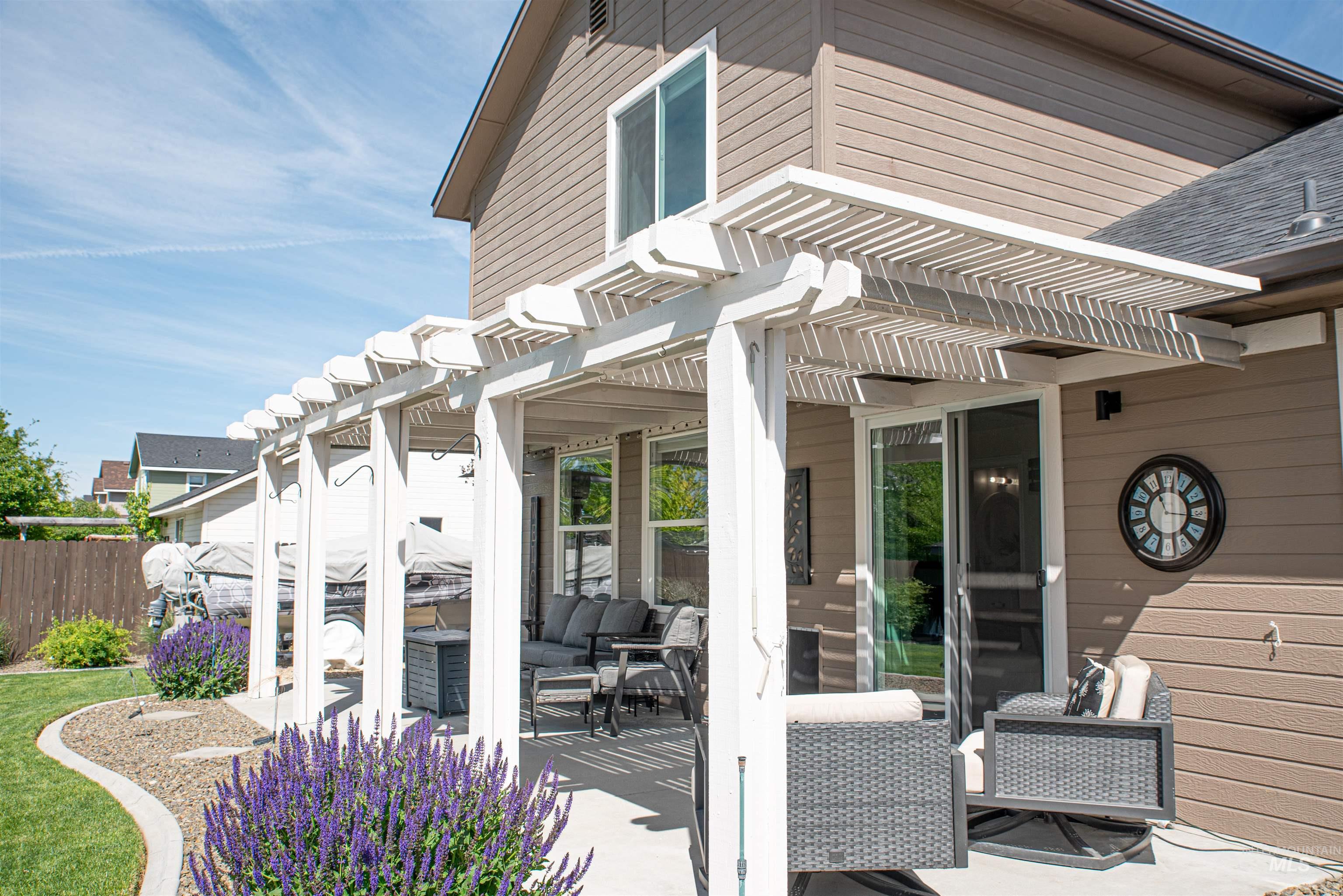 4115 E Jasmine Ct, Nampa, Idaho 83687, 4 Bedrooms, 2.5 Bathrooms, Residential For Sale, Price $438,500,MLS 98985834