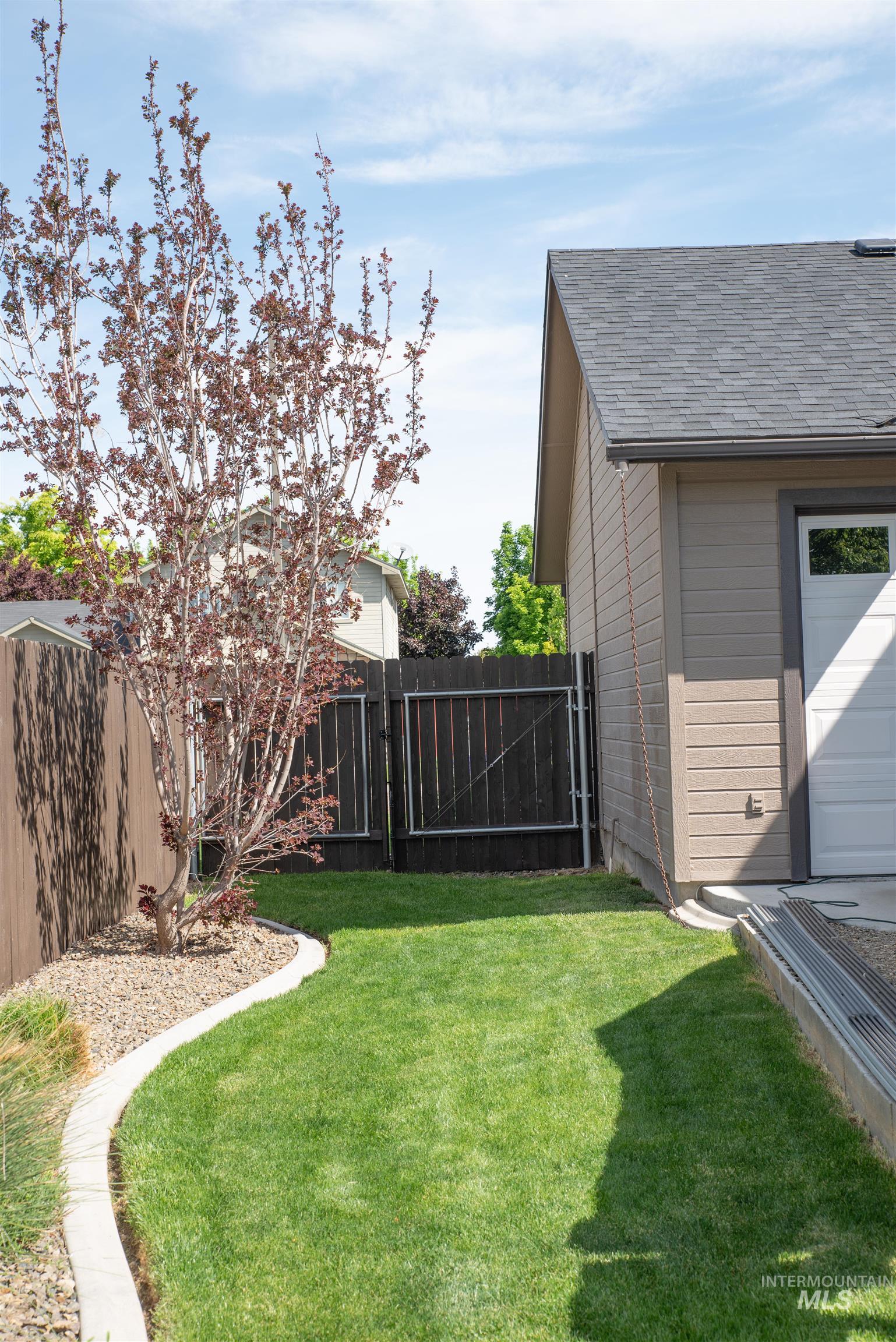 4115 E Jasmine Ct, Nampa, Idaho 83687, 4 Bedrooms, 2.5 Bathrooms, Residential For Sale, Price $438,500,MLS 98985834