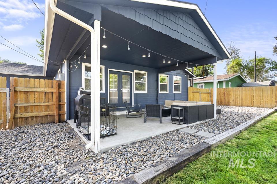317 W Park Ave, New Plymouth, Idaho 83655, 3 Bedrooms, 2 Bathrooms, Residential For Sale, Price $364,000,MLS 98985839