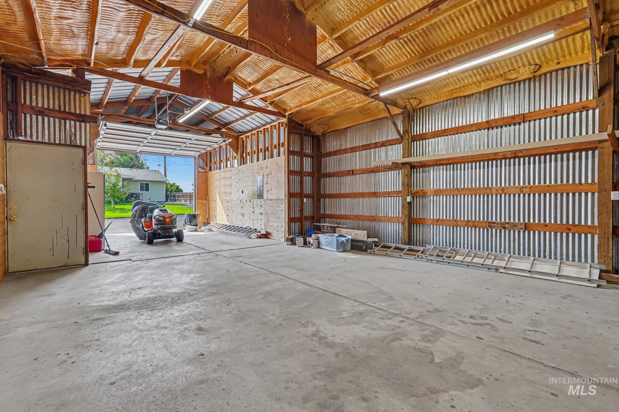 3620 UA Ave, Emmett, Idaho 83617, 3 Bedrooms, 2.5 Bathrooms, Residential For Sale, Price $800,000, 98985840