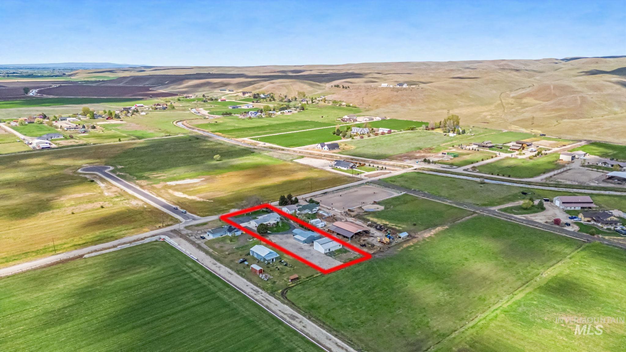 3620 UA Ave, Emmett, Idaho 83617, 3 Bedrooms, 2.5 Bathrooms, Residential For Sale, Price $800,000, 98985840