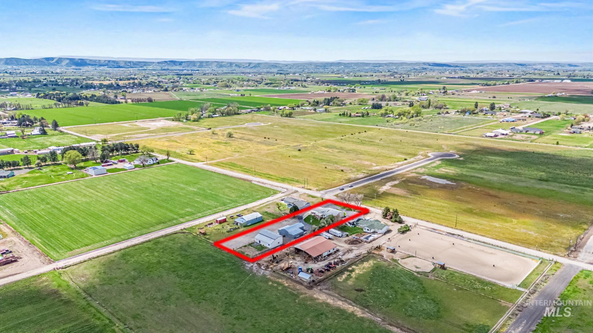 3620 UA Ave, Emmett, Idaho 83617, 3 Bedrooms, 2.5 Bathrooms, Residential For Sale, Price $800,000, 98985840