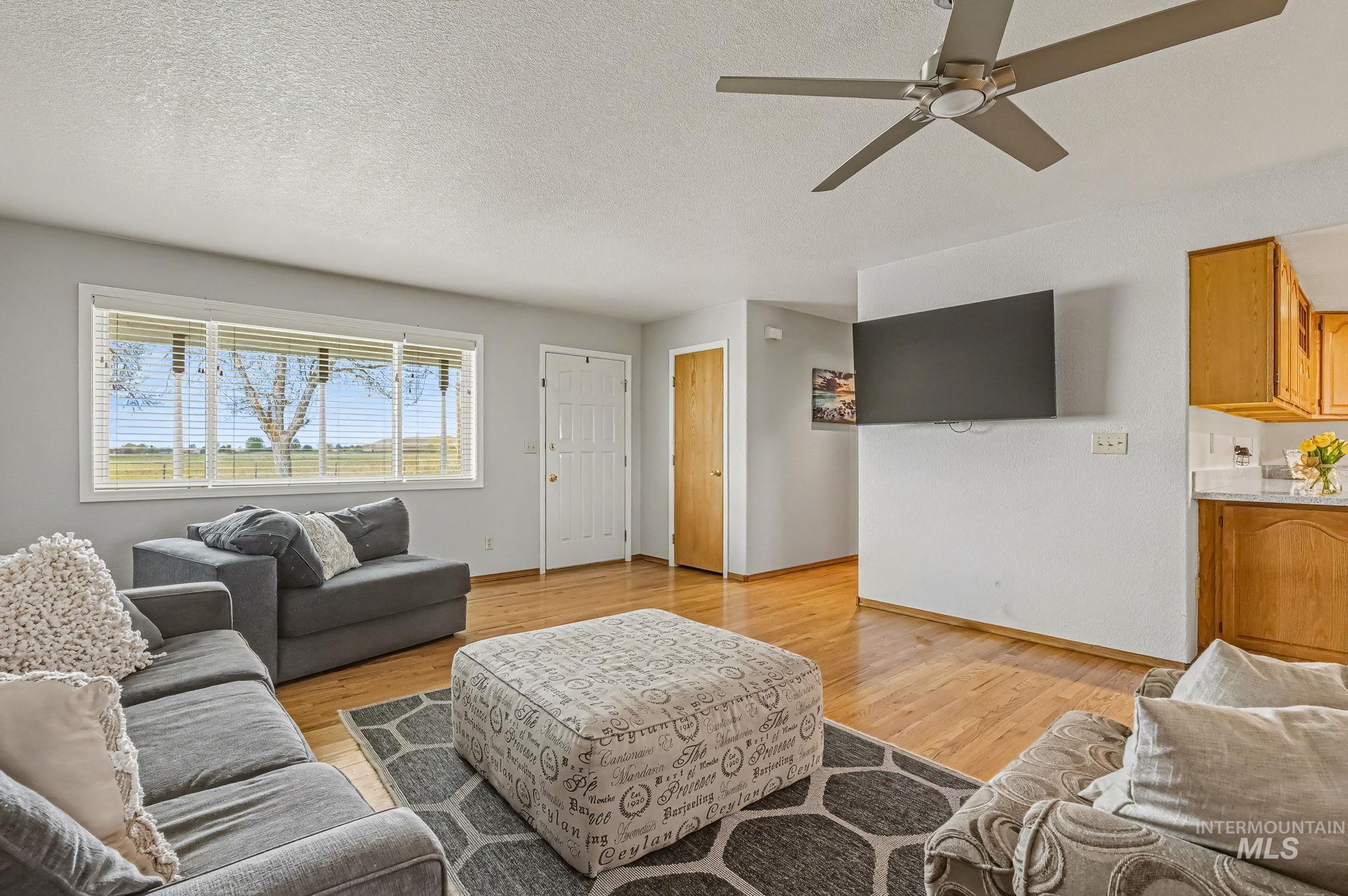 3620 UA Ave, Emmett, Idaho 83617, 3 Bedrooms, 2.5 Bathrooms, Residential For Sale, Price $949,900,MLS 98985840