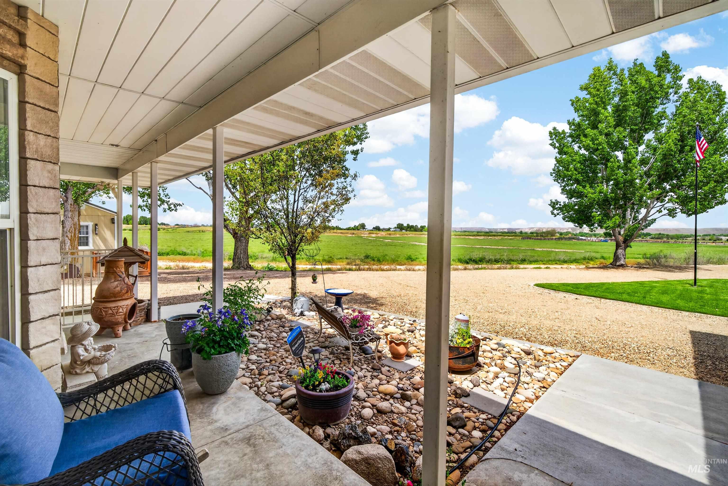 5471 Highway 52, New Plymouth, Idaho 83655, 4 Bedrooms, 3.5 Bathrooms, Residential For Sale, Price $749,900,MLS 98985841