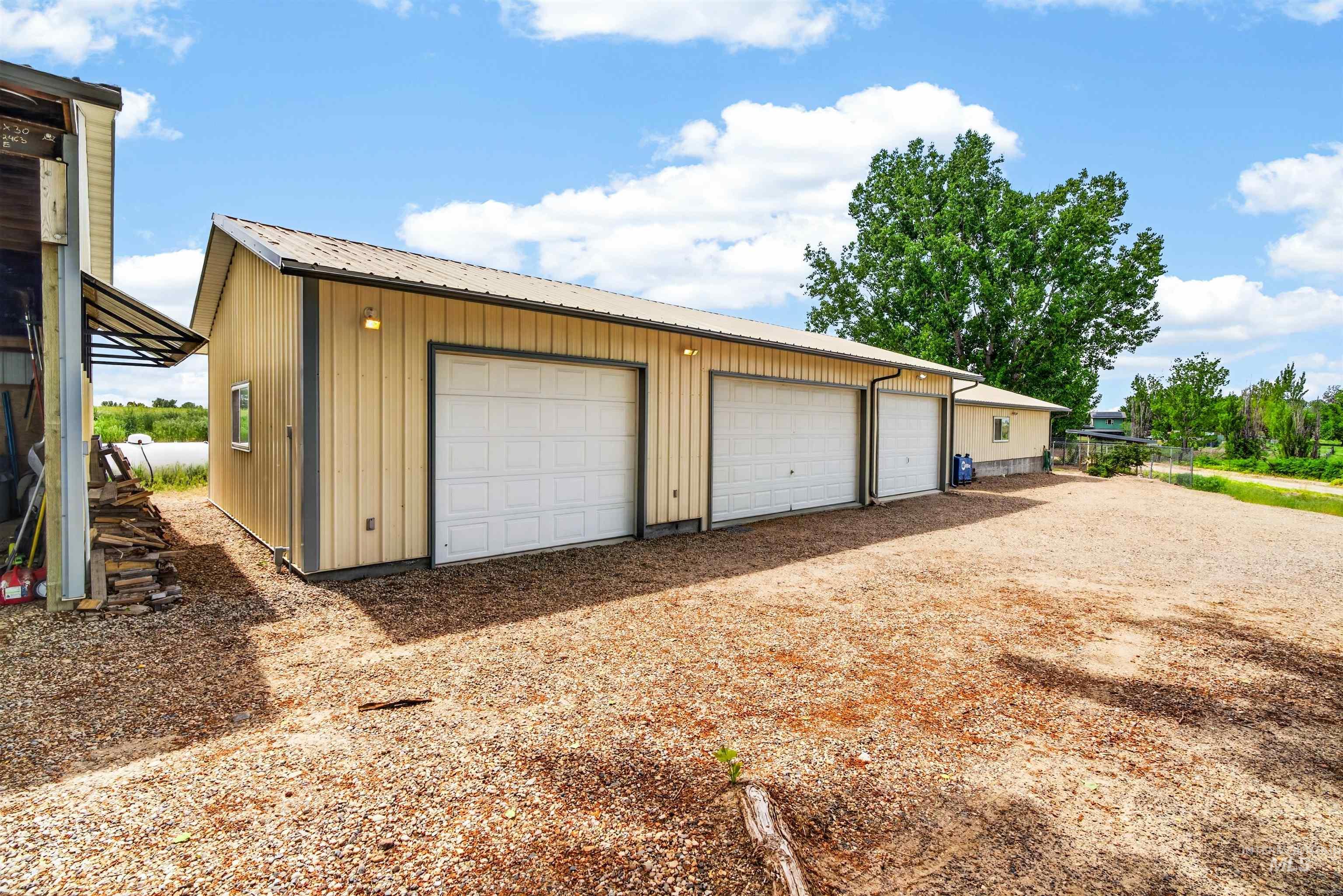 5471 Highway 52, New Plymouth, Idaho 83655, 4 Bedrooms, 3.5 Bathrooms, Residential For Sale, Price $749,900,MLS 98985841