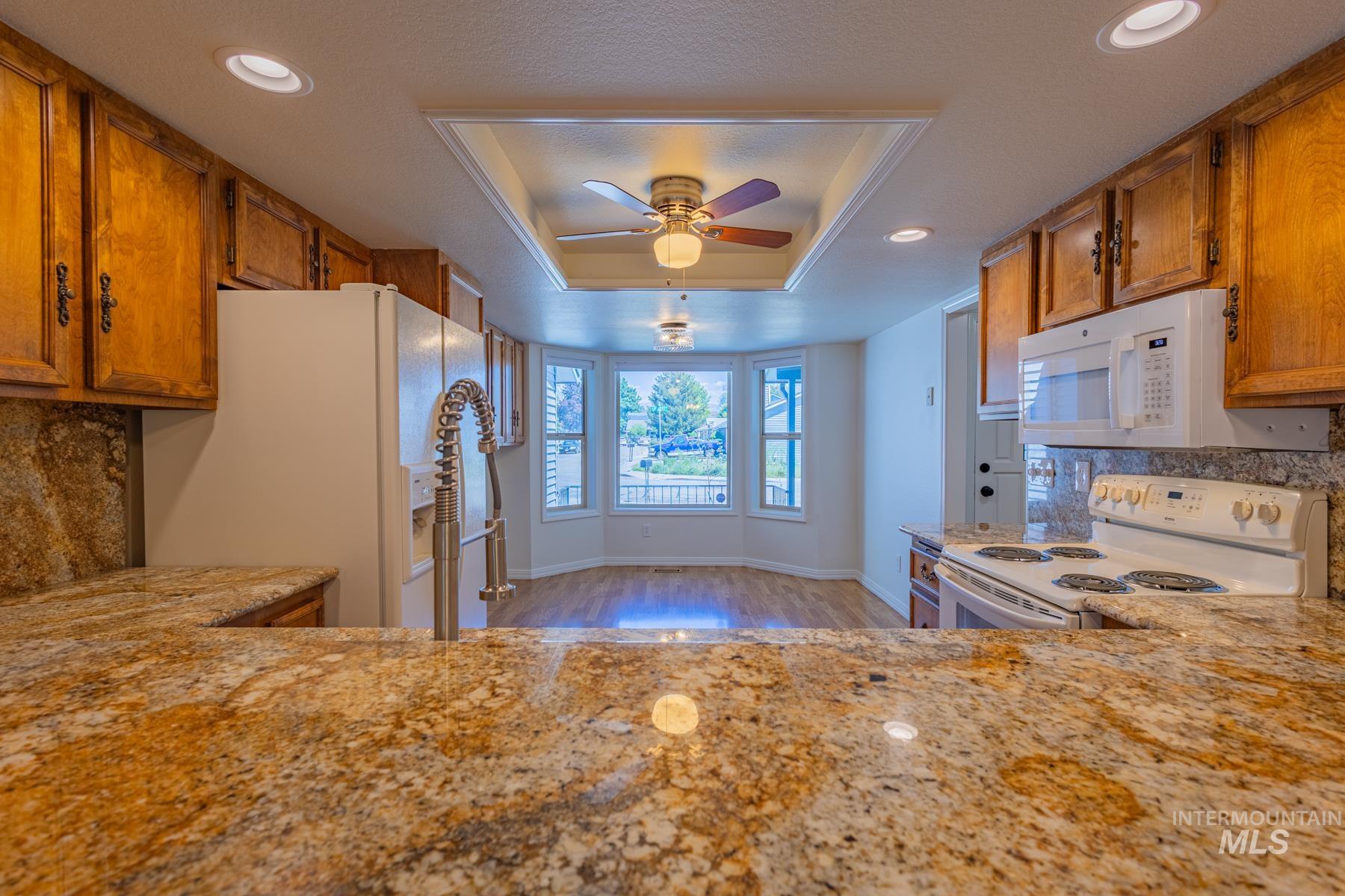 945 N Gossett Ave., Boise, Idaho 83704, 3 Bedrooms, 3 Bathrooms, Residential For Sale, Price $415,000,MLS 98985842