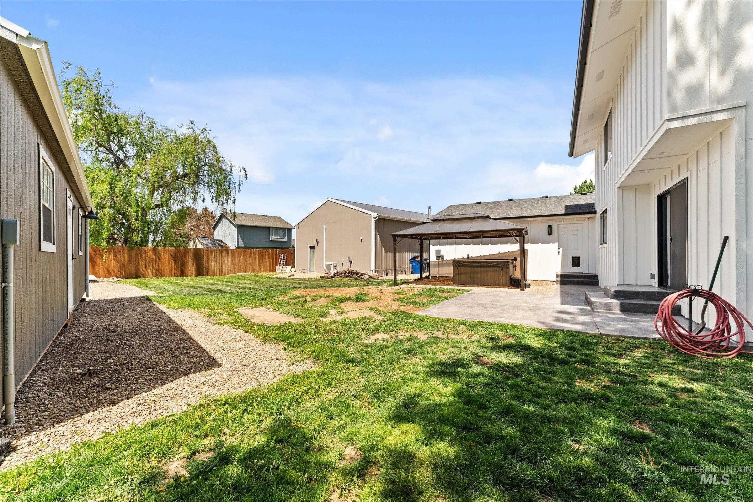 821 S Cove Ln, Nampa, Idaho 83686, 3 Bedrooms, 2 Bathrooms, Residential For Sale, Price $774,900,MLS 98985843