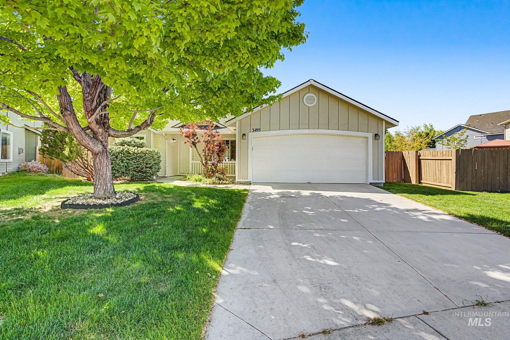 3495 Lezana, Meridian, Idaho 83642, 4 Bedrooms, 2 Bathrooms, Residential For Sale, Price $449,900,MLS 98985844