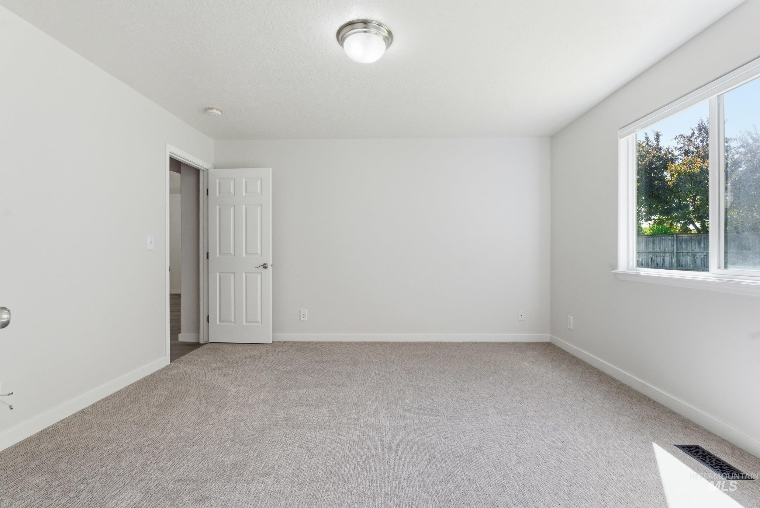 3495 Lezana, Meridian, Idaho 83642, 4 Bedrooms, 2 Bathrooms, Residential For Sale, Price $449,850, 98985844