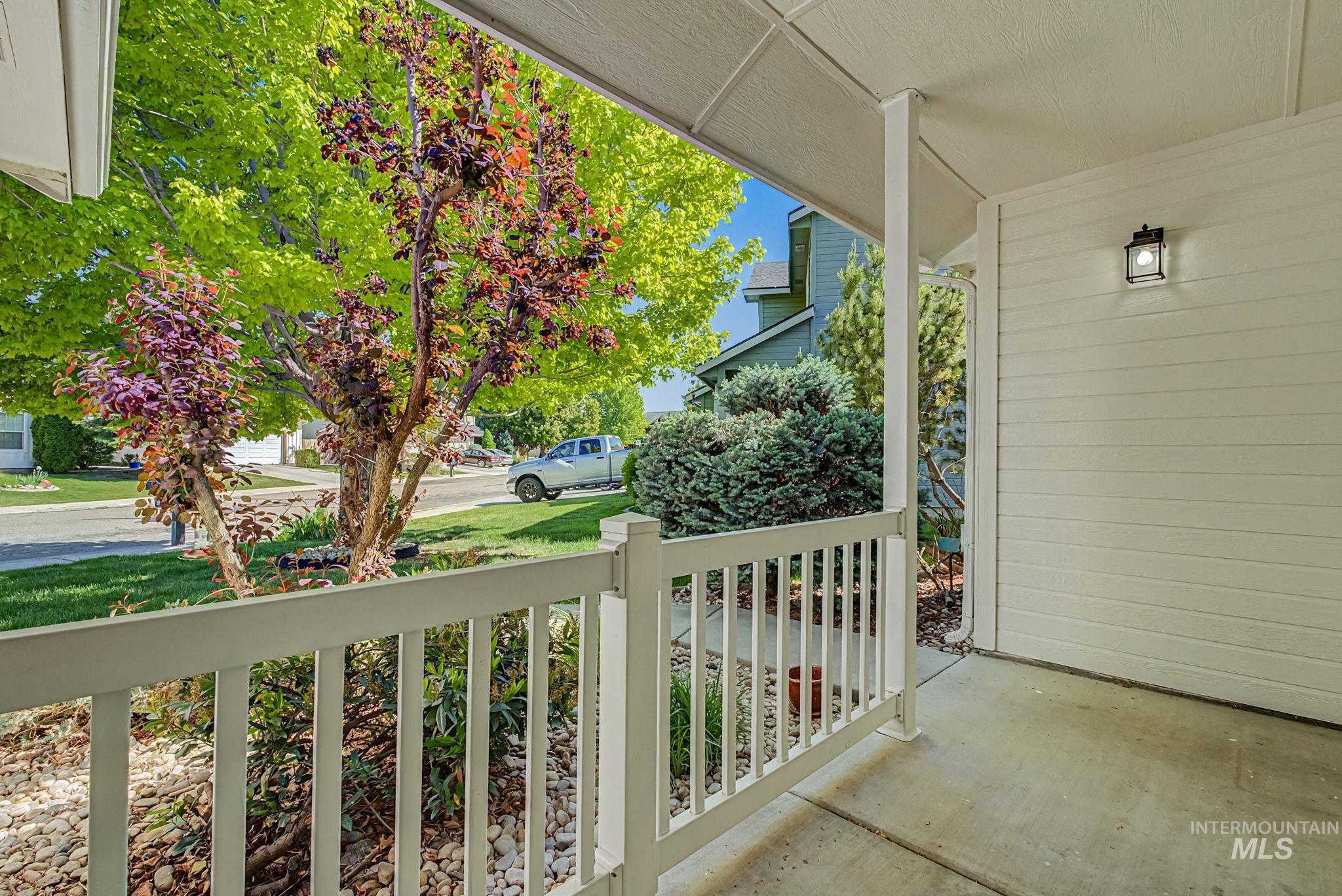 3495 Lezana, Meridian, Idaho 83642, 4 Bedrooms, 2 Bathrooms, Residential For Sale, Price $449,900,MLS 98985844