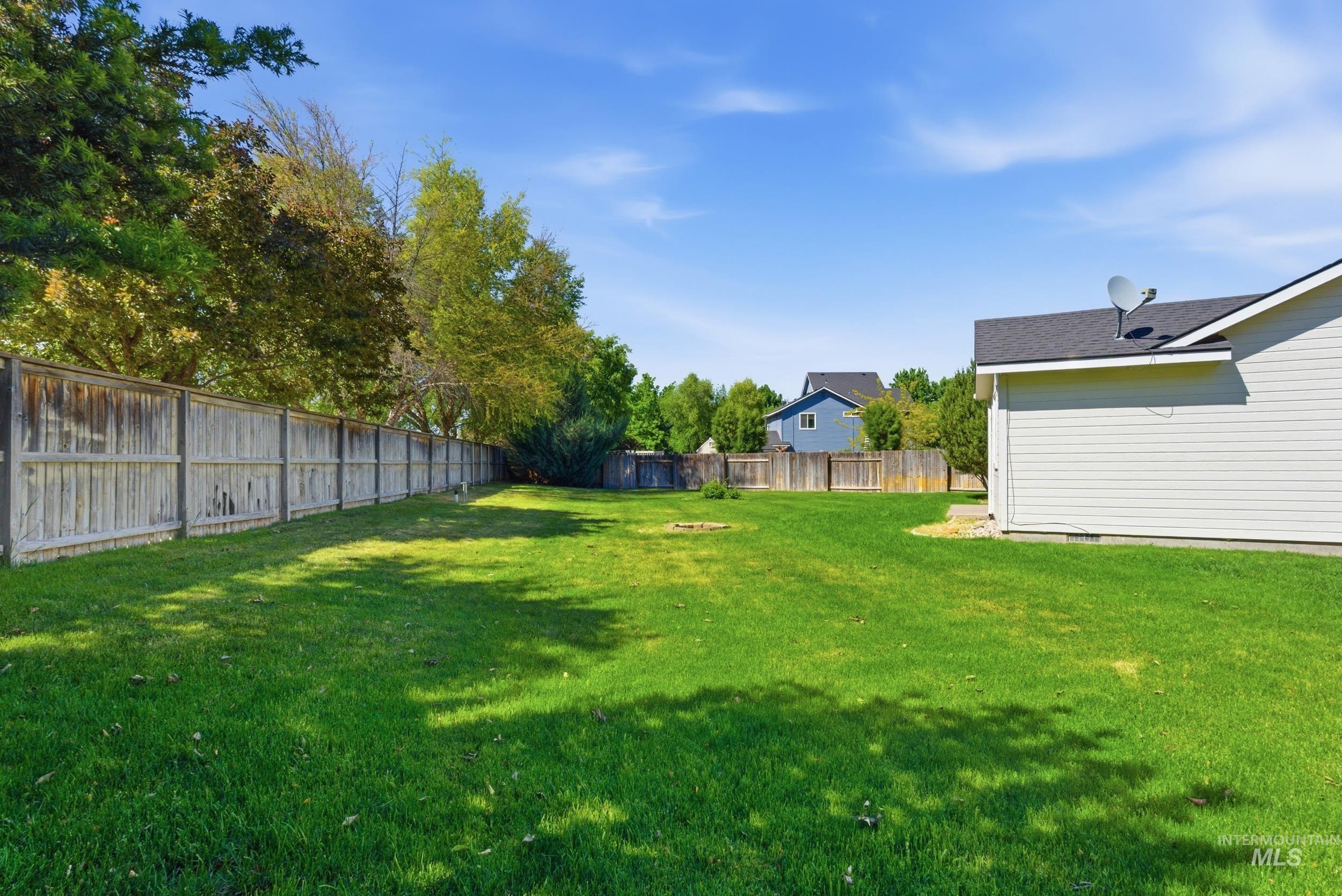 3495 Lezana, Meridian, Idaho 83642, 4 Bedrooms, 2 Bathrooms, Residential For Sale, Price $449,850, 98985844