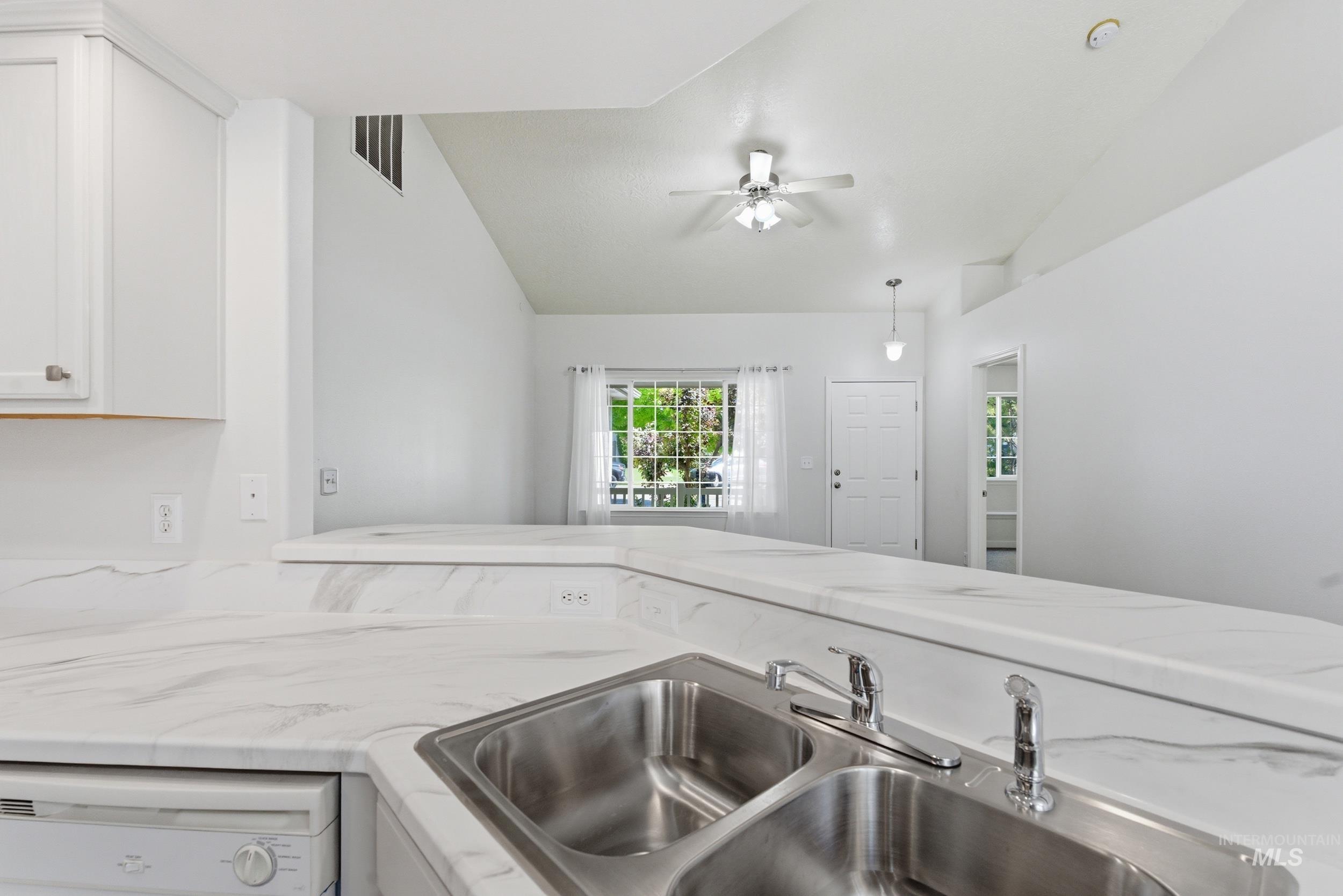 3495 Lezana, Meridian, Idaho 83642, 4 Bedrooms, 2 Bathrooms, Residential For Sale, Price $449,850,MLS 98985844