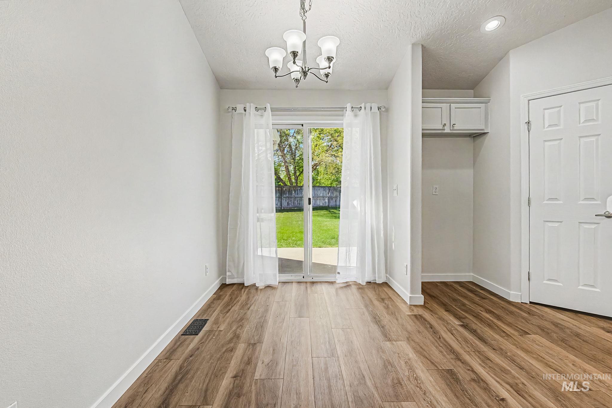 3495 Lezana, Meridian, Idaho 83642, 4 Bedrooms, 2 Bathrooms, Residential For Sale, Price $449,900,MLS 98985844